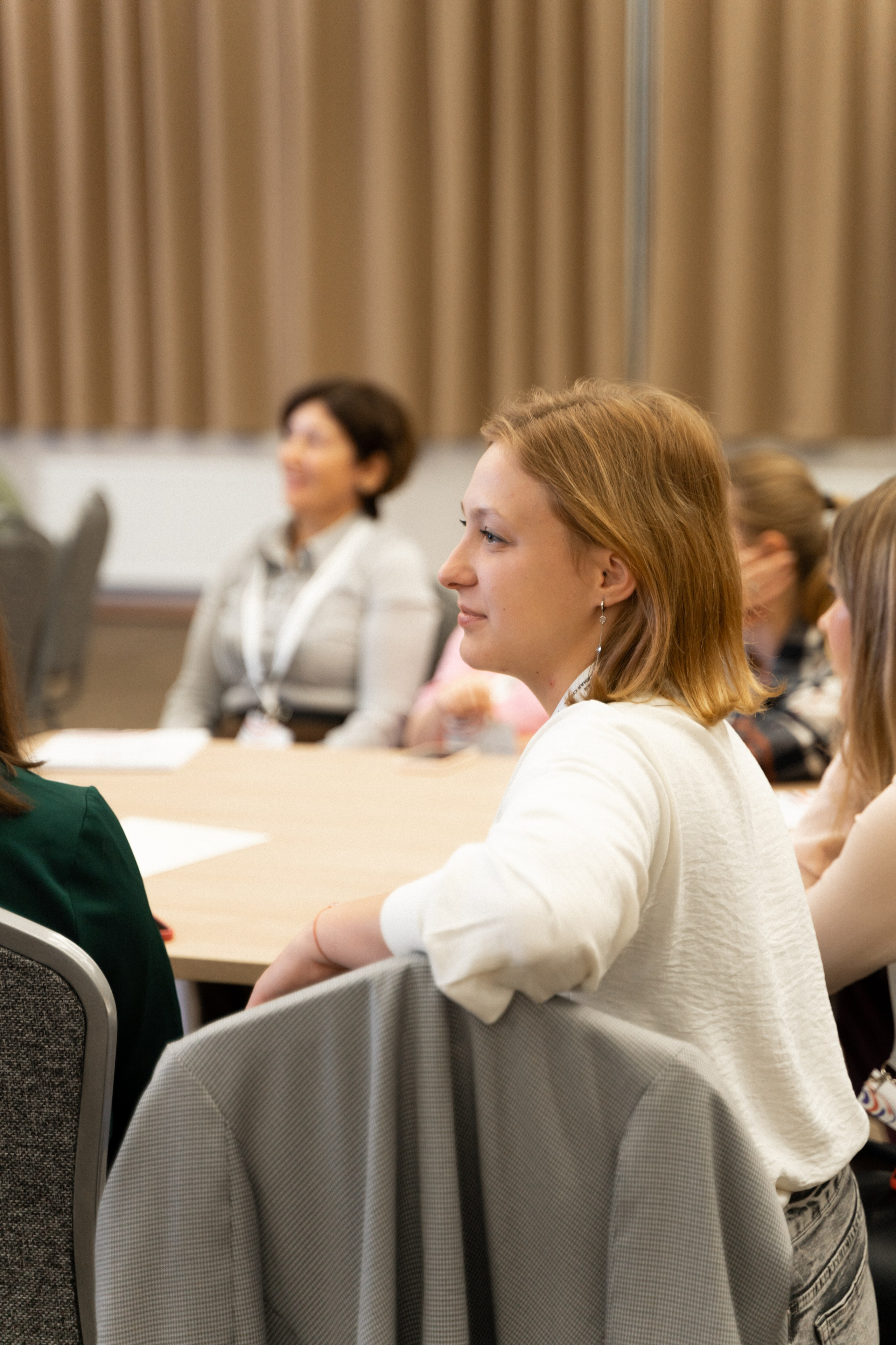 Окружной семинар в сфере профилактики от Росмолодежи в Амаксе 2024. Фотограф Надежда Погребняк | Рязань | Москва