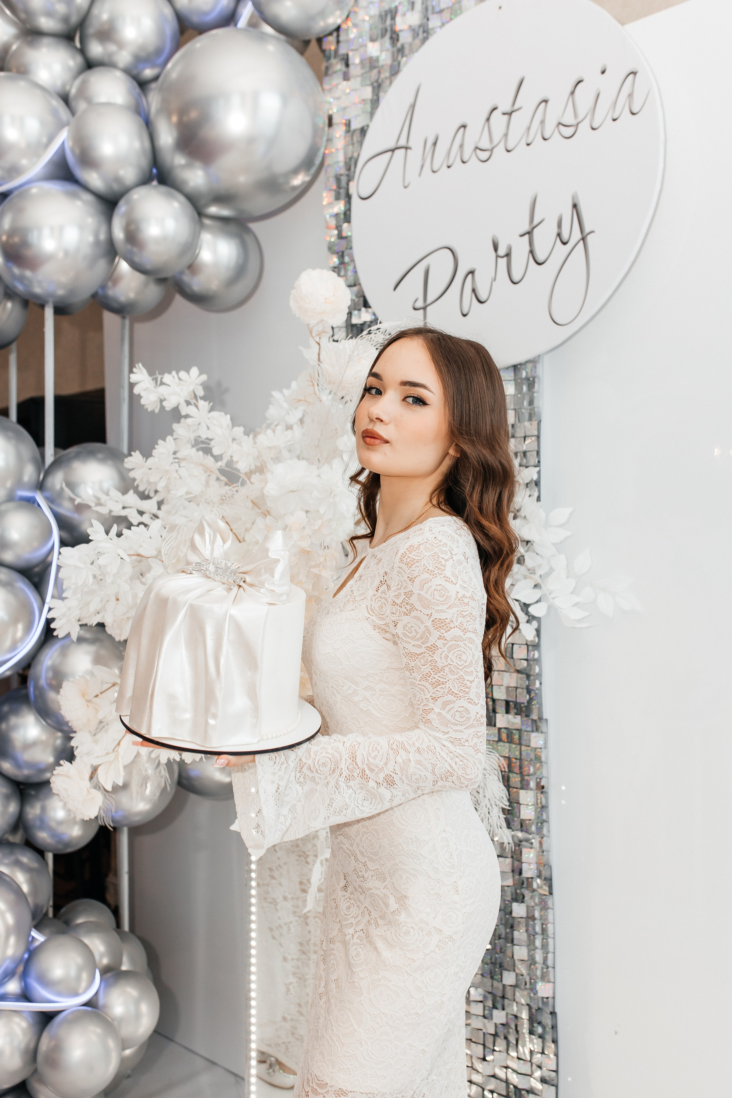 День рождения в кафе. Семейный фотограф Клименко Дарья в станице Ленинградская