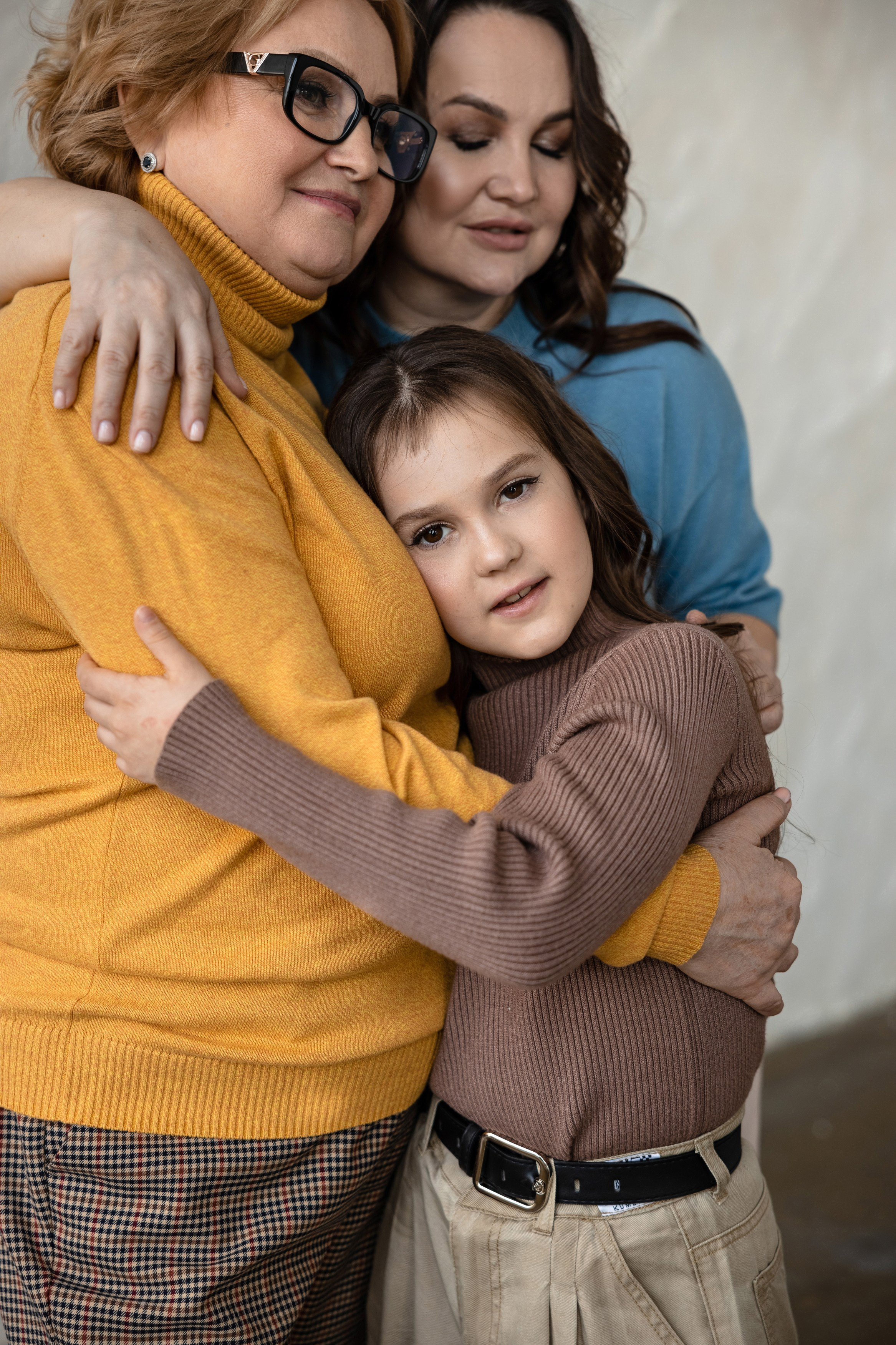 Ксюша с семьёй. Татьяна Мирзоян