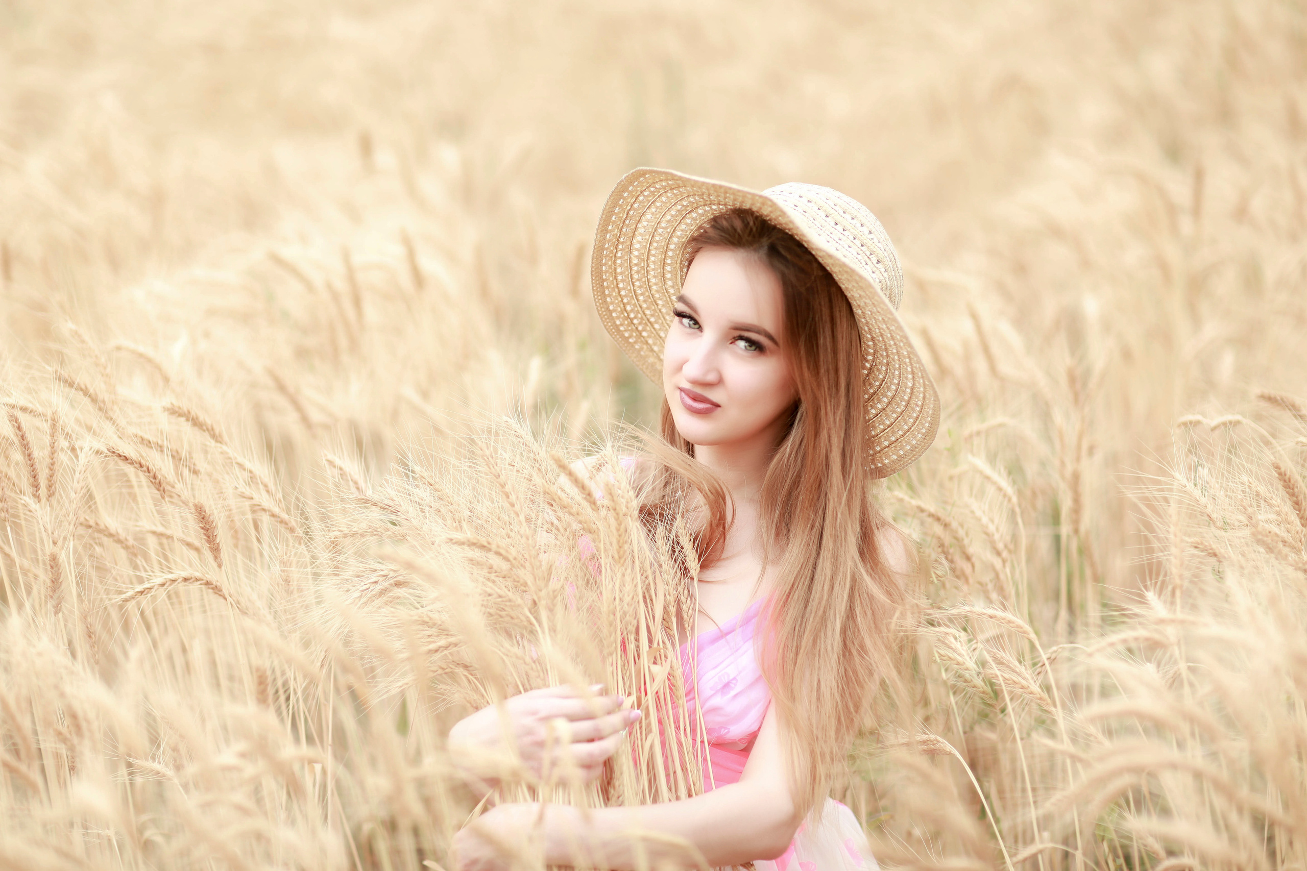 В пшенице. Свадебный и семейный фотограф/видеограф в Краснодаре Наталья Осинская