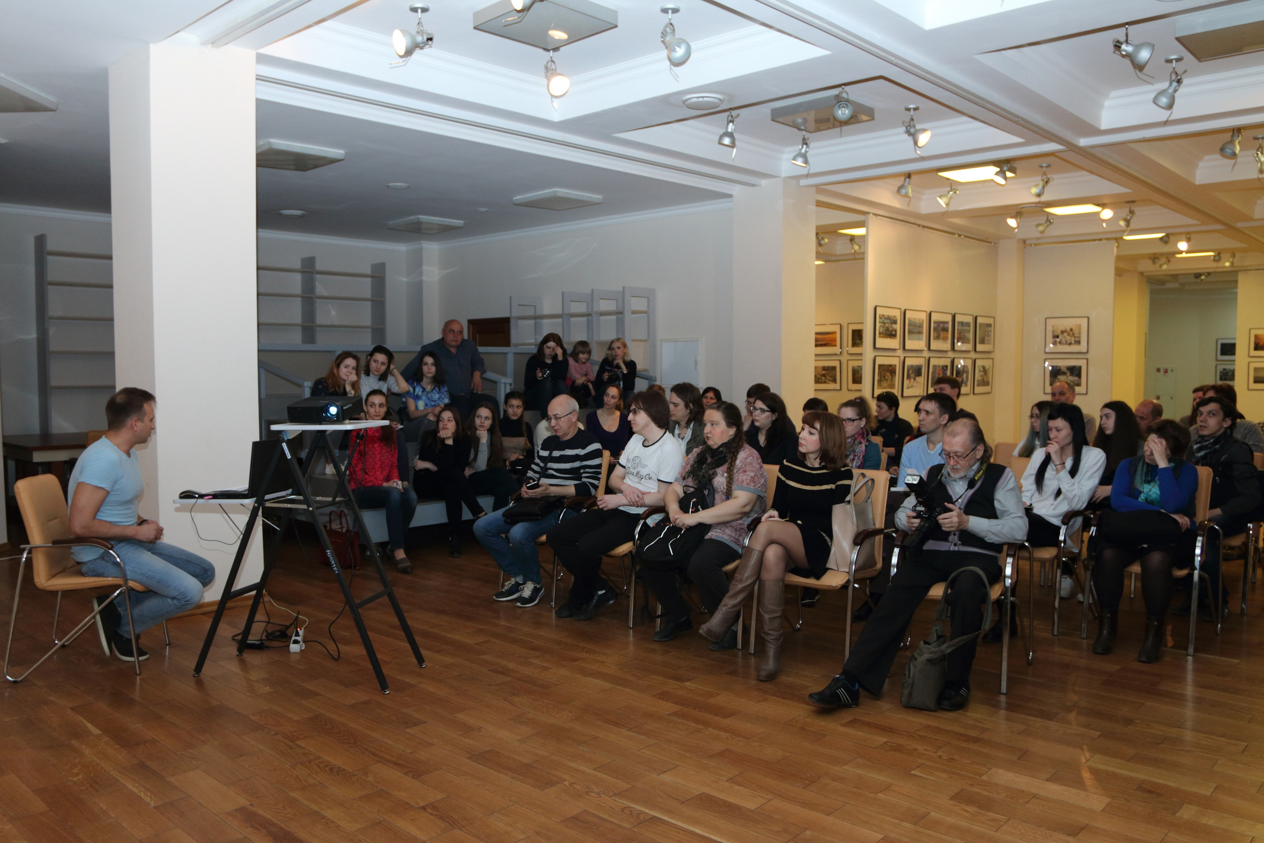 11.04.2017 Творческая встреча Николая Муханова. Фотообъединение Самарского областного отделения Союза журналистов России