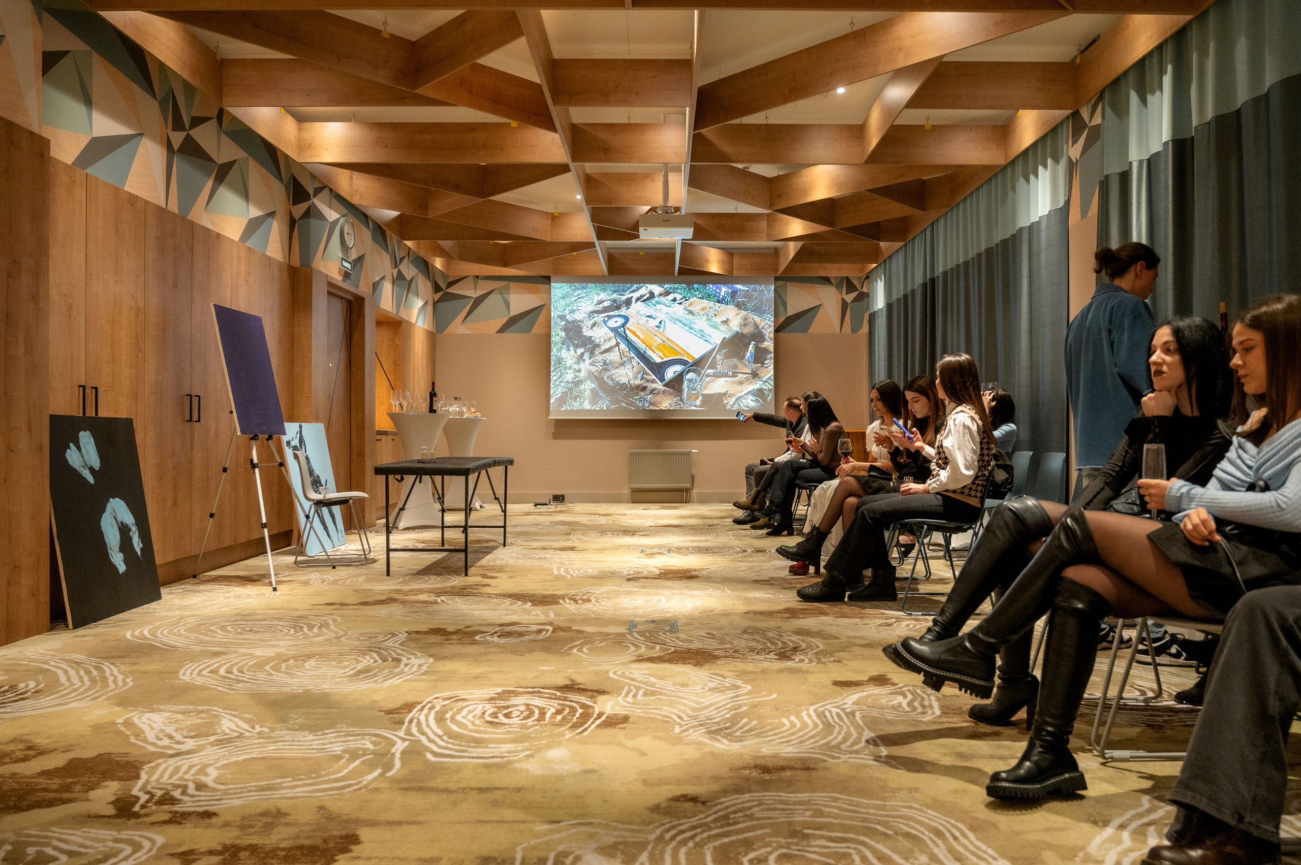 Рисуем телом, Карим COSMOS. Фотограф Нижний Новгород