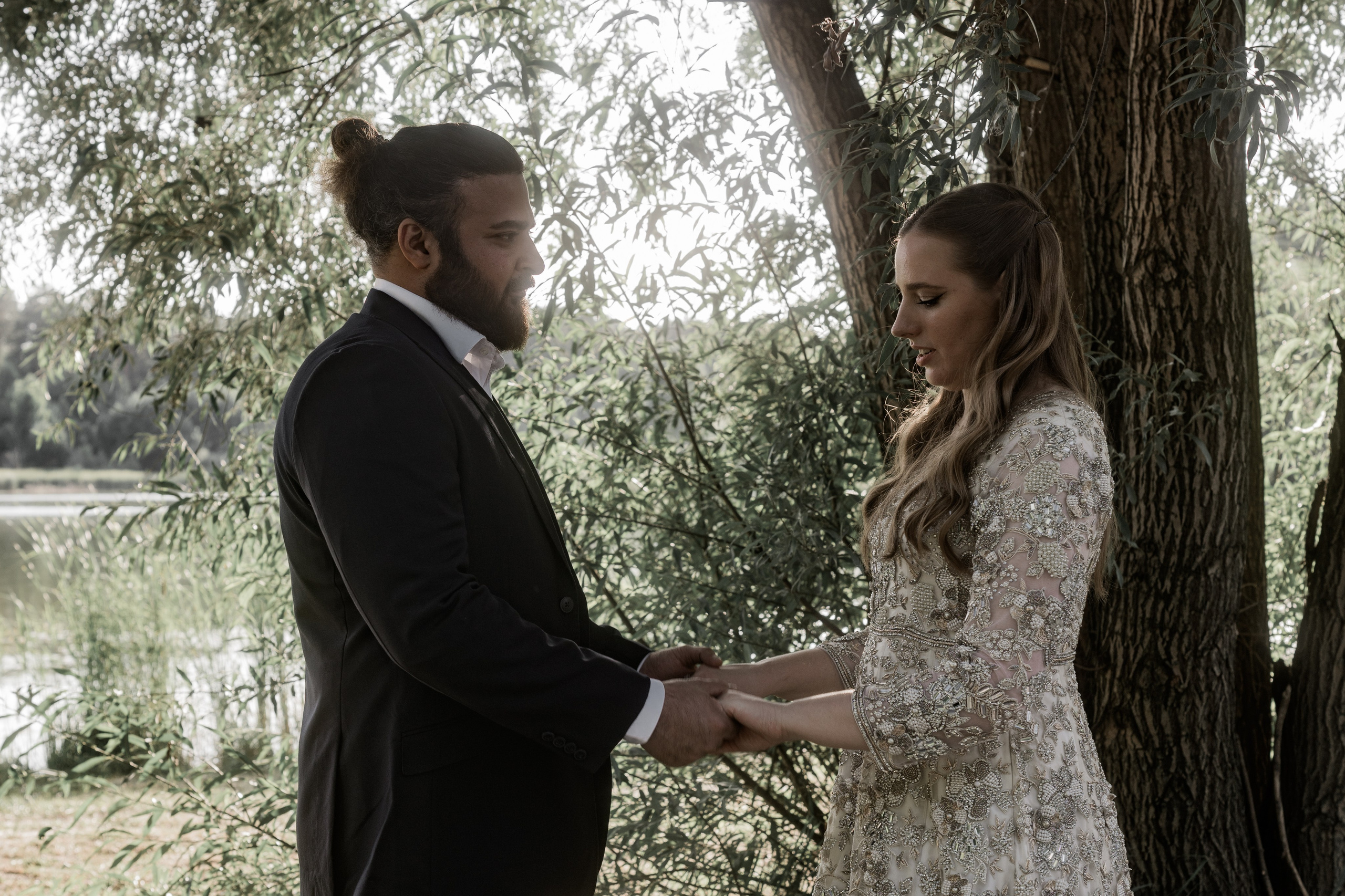 Свадьба Умар и Мила. Прогулка. Свадебный и индивидуальный фотограф Аля Мамакова