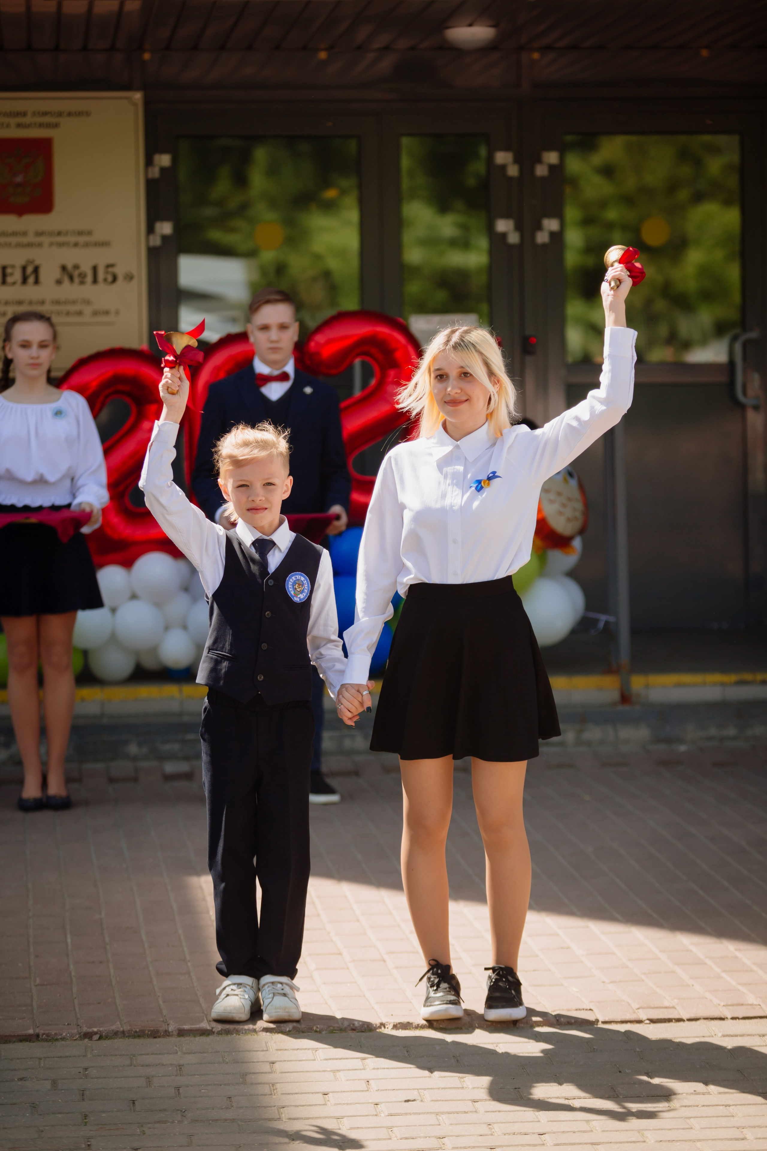 Последний звонок 2024 (2 часа фотосъемки). Профессиональный фотограф Надежда Антонова