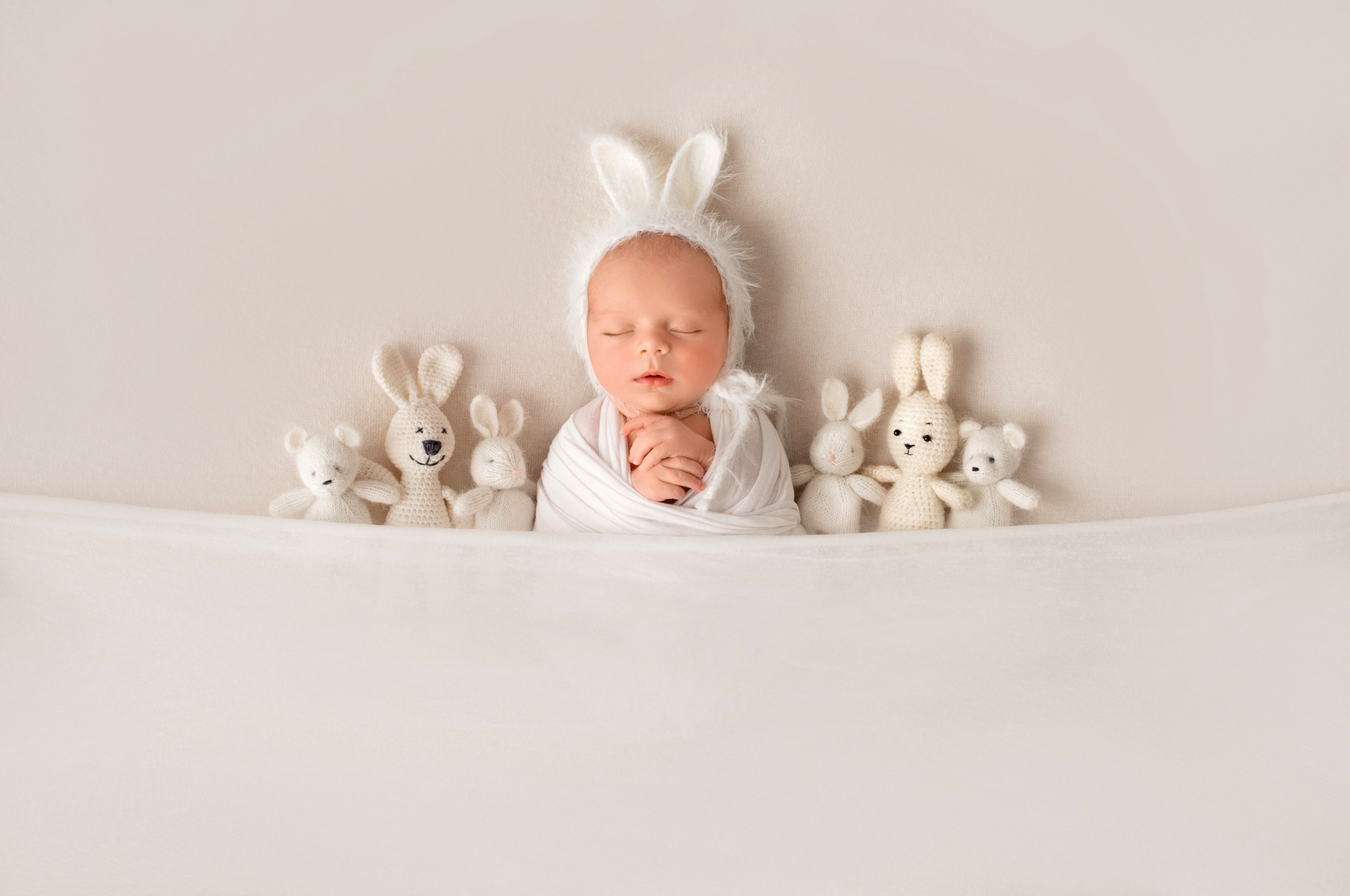 Новогодняя съёмка новорожденных в Краснодаре 2024. Фотограф новорожденных Краснодар Малышенко Надежда