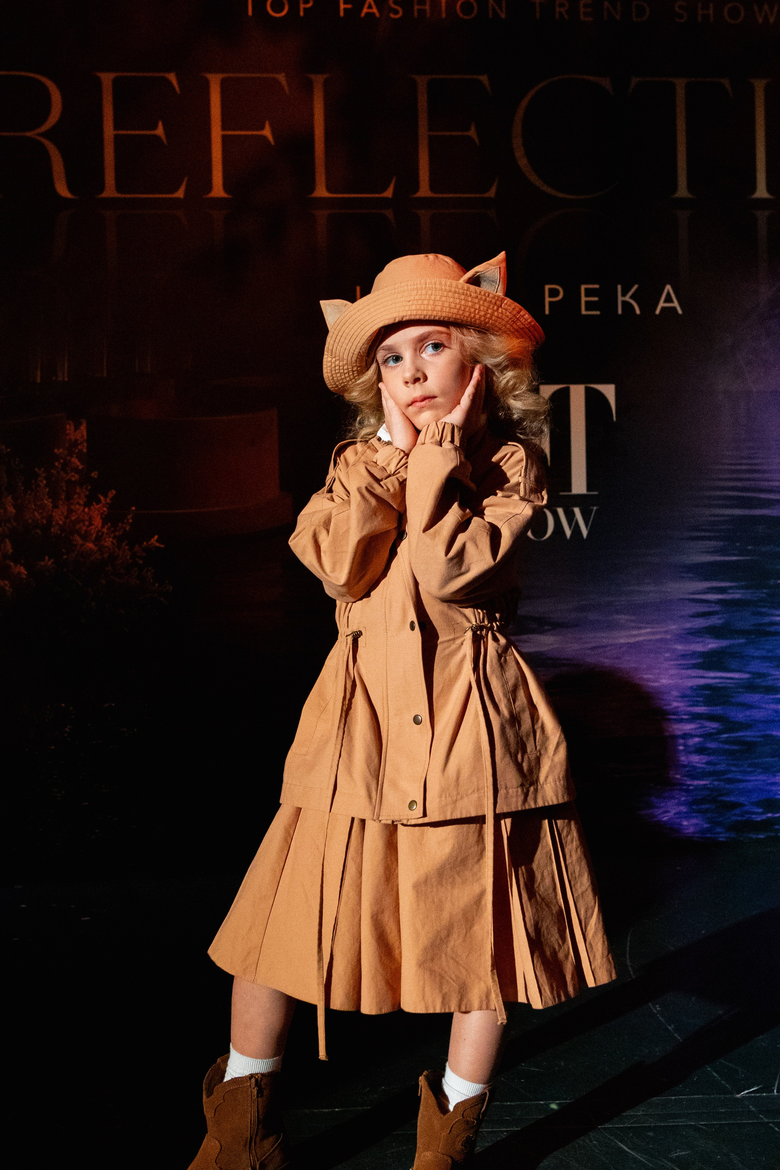 Top Fashion Trends Show 2026 в МинскеМодный показ дизайнерской коллекции на Top Fashion Trends Show 2026Модель на подиуме Top Fashion Trends Show в МинскеПоказ авторской одежды белорусских дизайнеровFashion show в Минске с участием профессиональных моделейДизайнерская коллекция сезона весна-лето 2026Участники модного мероприятия Top Fashion Trends ShowФинальный выход моделей на показе мод в МинскеСовременные тренды моды на Top Fashion Trends ShowБелорусские дизайнеры представляют новые коллекции одеждыПрофессиональная fashion-фотография на модном показеПодиумный показ дизайнерской одежды в БеларусиГости и участники Top Fashion Trends Show 2026Закулисье модного показа Top Fashion Trends ShowМодель демонстрирует дизайнерское платье на подиумеКоллекция современной одежды от белорусского брендаFashion мероприятие для дизайнеров и моделей в МинскеПрезентация новой коллекции одежды на TFT ShowМодный подиум и показы дизайнерских брендовТренды fashion-индустрии на Top Fashion Trends ShowФотографии с модного показа в МинскеДефиле моделей на Top Fashion Trends ShowПоказ одежды белорусских дизайнеров 2026Fashion event в Беларуси для профессионалов индустрииСтильные образы и дизайнерская одежда на подиумеМодельное дефиле на Top Fashion Trends Show 2026Модное событие в Минске с участием дизайнеров и стилистовПрофессиональные модели на fashion-показеТоповые модные тренды сезона весна-лето 2026Мероприятие Top Fashion Trends Show Беларусь
