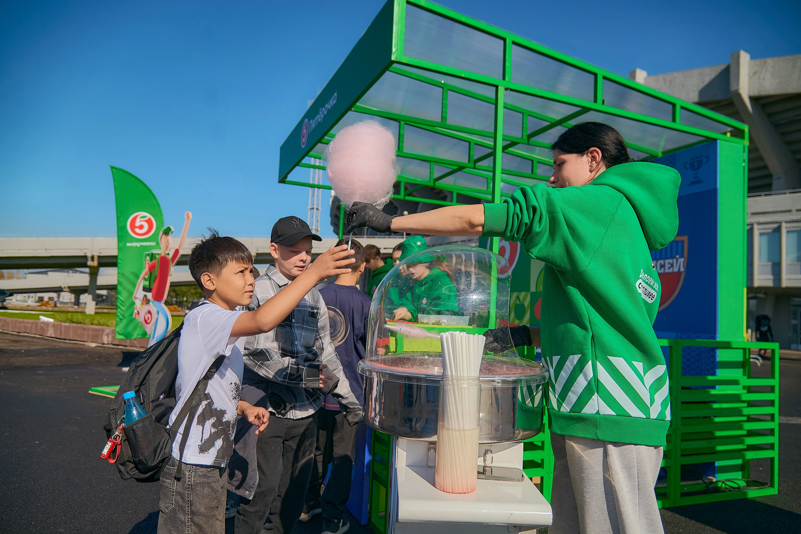 Фестиваль от супермаркета «Пятёрочка». Фотограф Яковлев Роман — Красноярск
