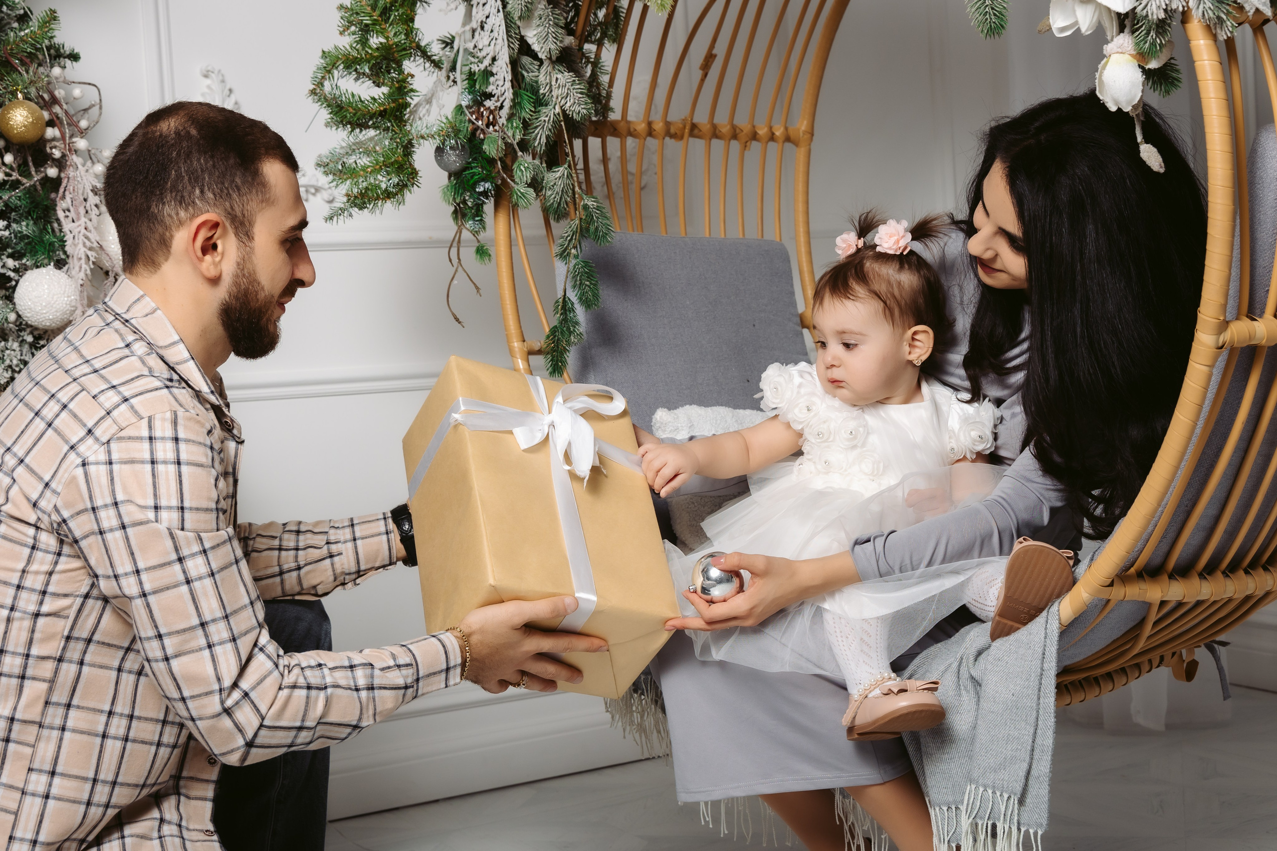 Новый Год 2025. Свадебный Фотограф в Москве Гор Магтагян