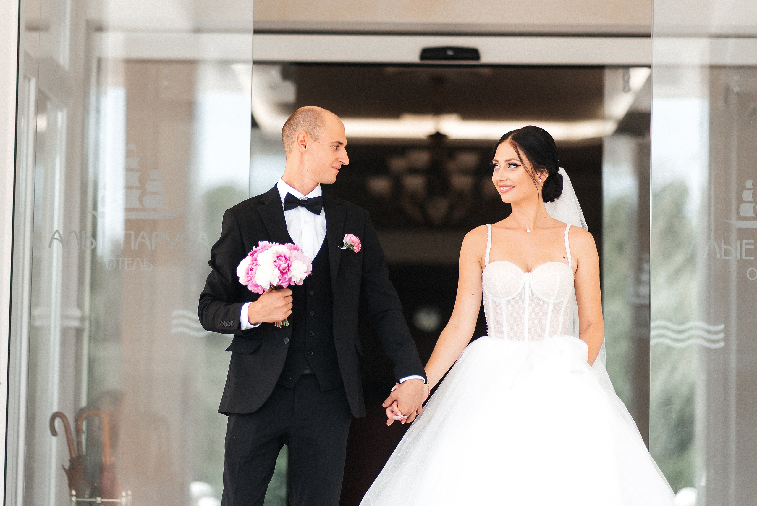 Артема и Алина | 2021. Свадебный фотограф в Крыму Александр Богомазов