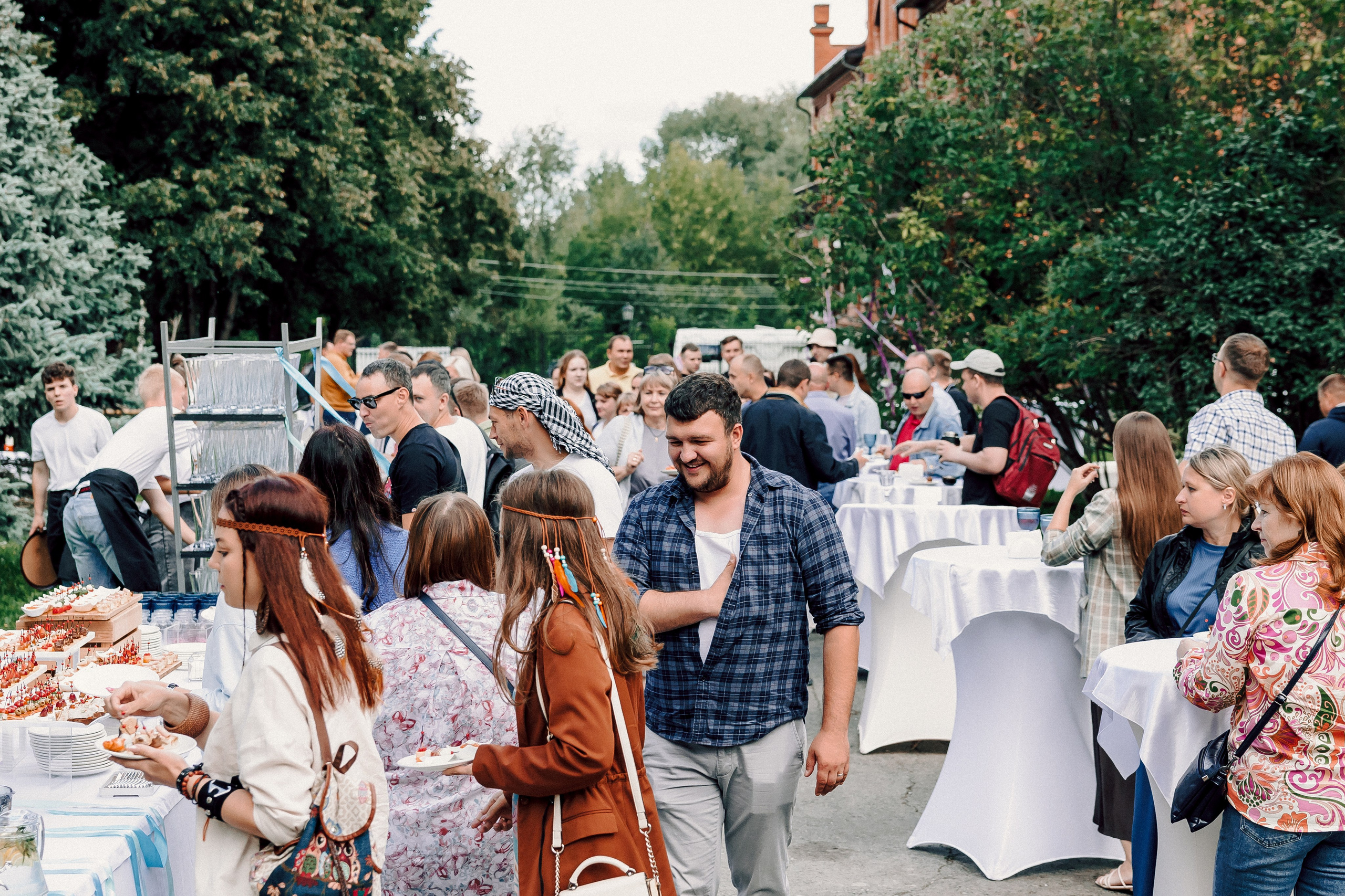 УММ2 — Летний корпоратив. Лёшка Варзегов — фотограф