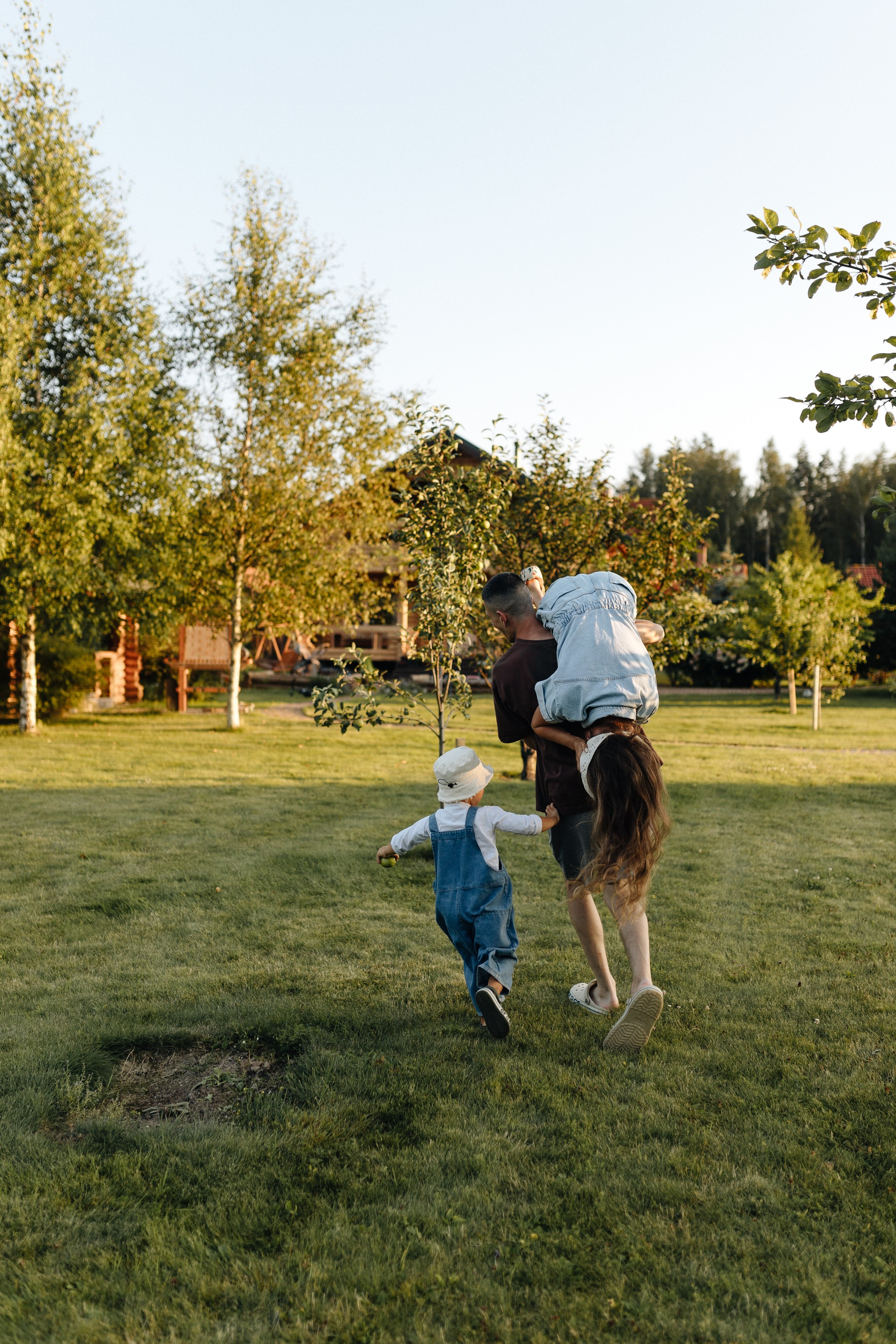 Дачники. Главная