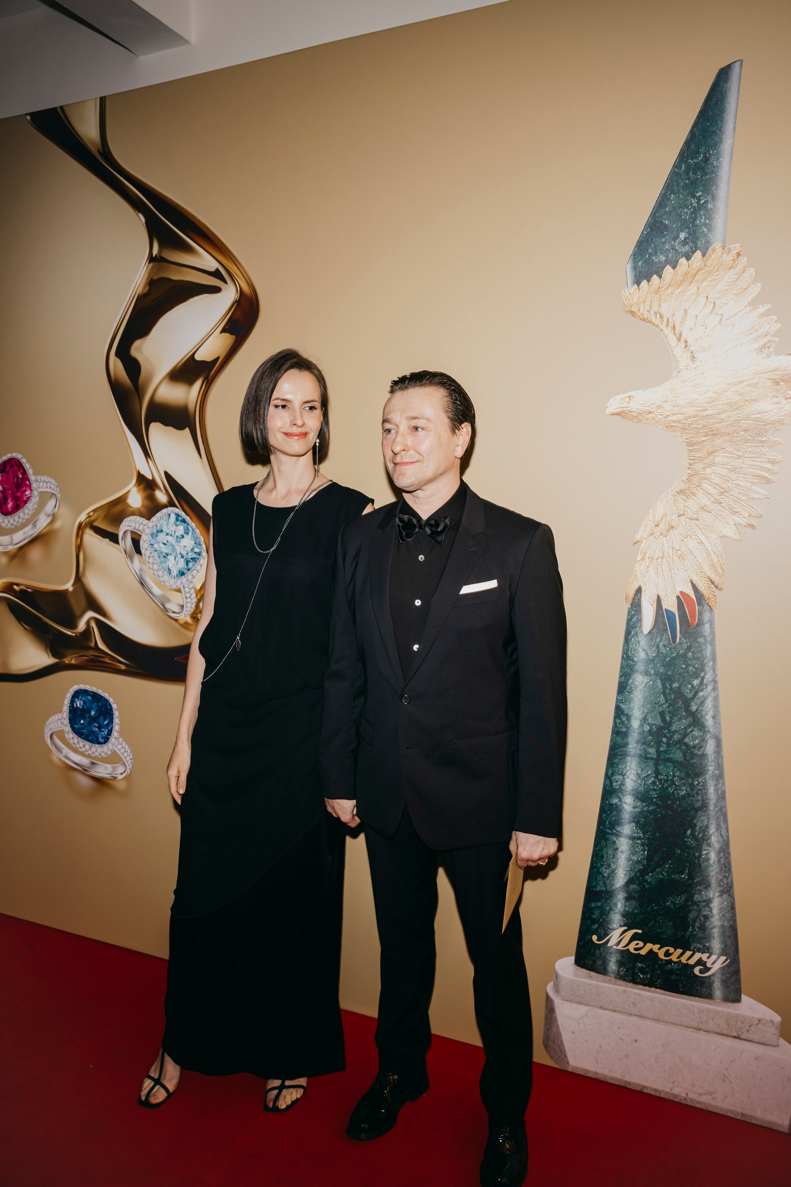 Сергей Безруков и Анна Матисон на Кинопремии "Золотой Орел" 2025