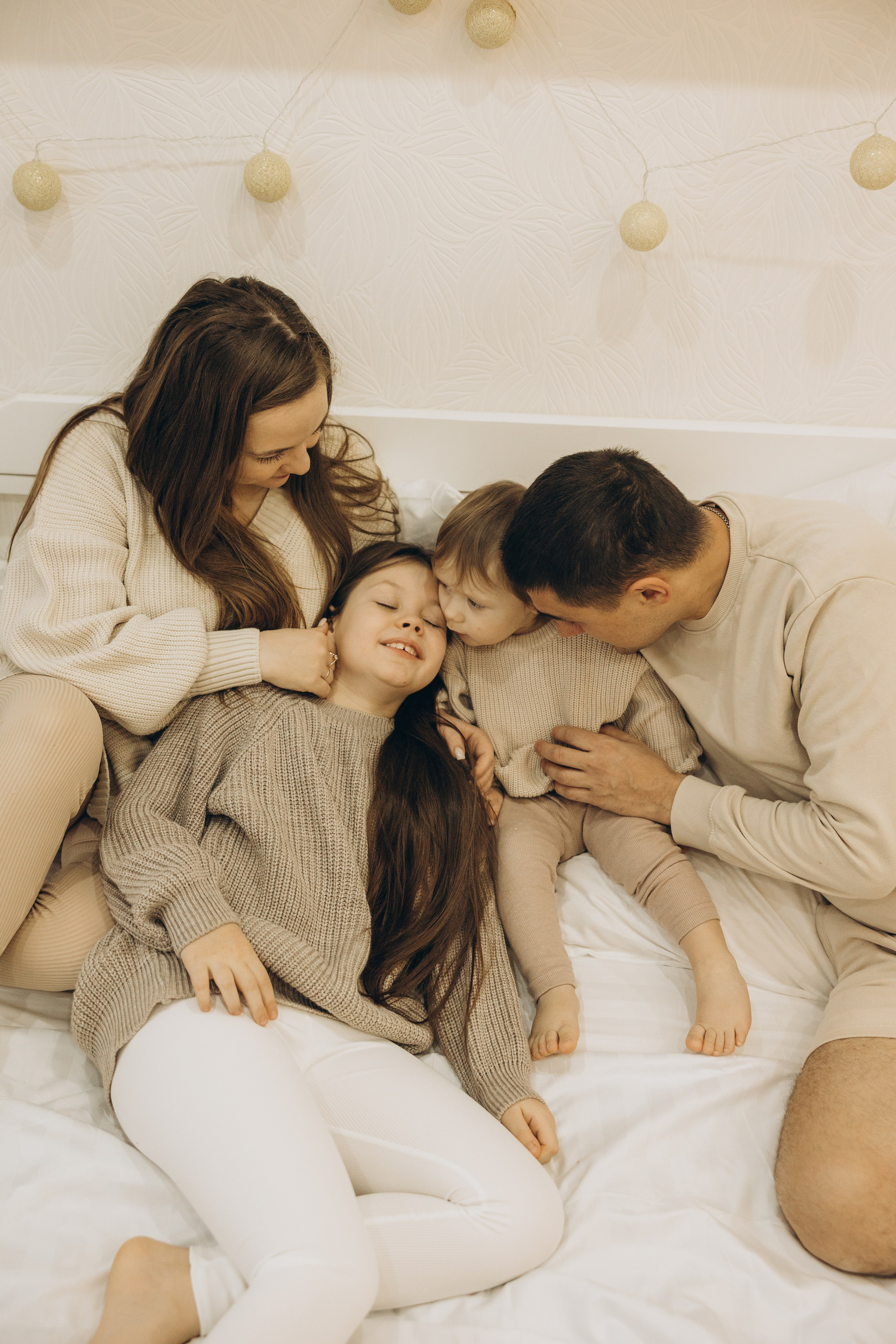 Маша, Дима, Лера и Миша. Семейный фотограф в Москве Виктория Ястребинская