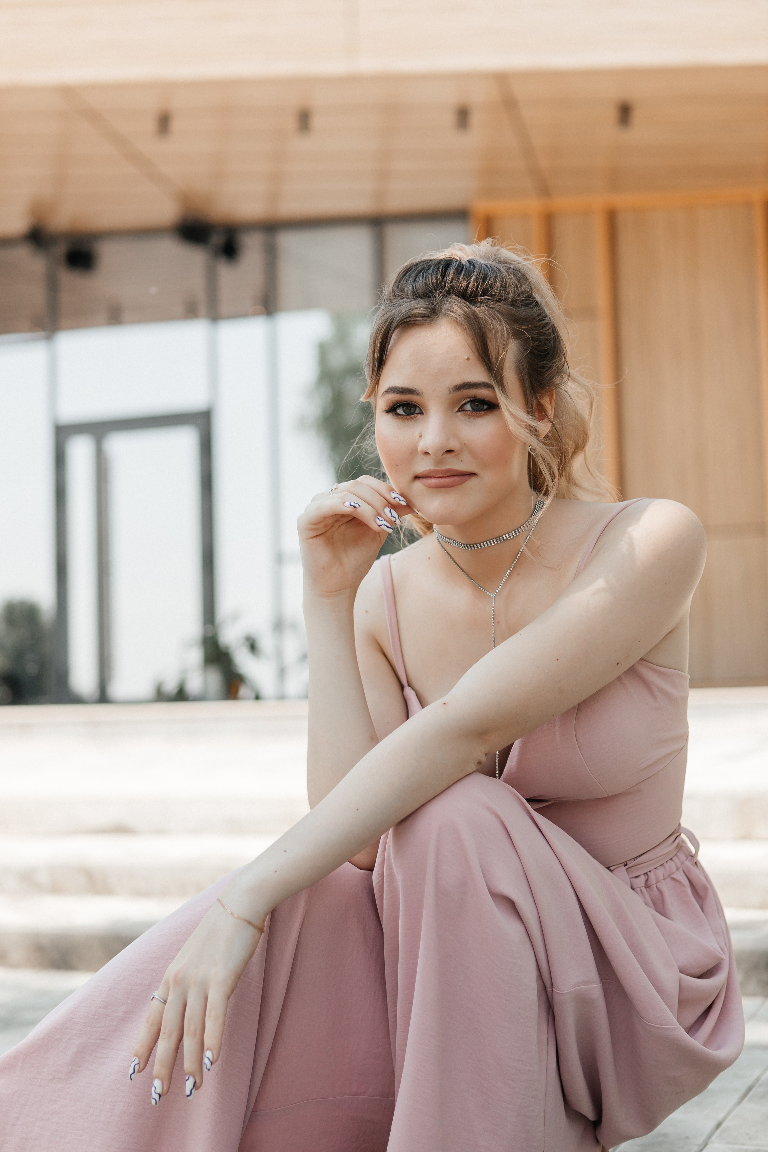 фотосессия на улице, фотопрогулка, фото прогулка, Иркутск, женская фотосессия, женский фотограф, фотопрогулка для девушки, уличная фотосессия, стрит фото, стрит фотосессия, фотография девушки на прогулке