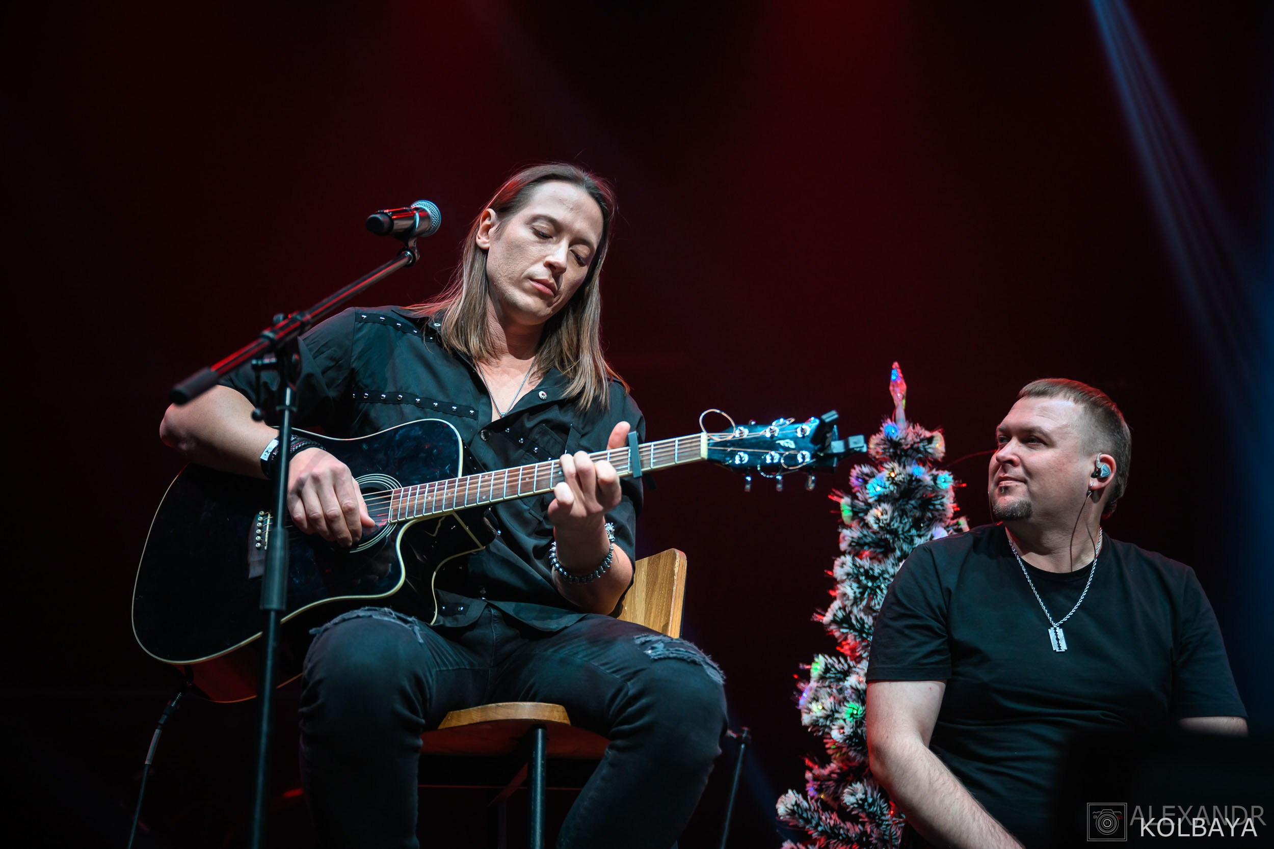 Фоторепортаж с Метал-Елки 2026. Концертный и театральный репортажный фотограф в Москве Александр Колбая