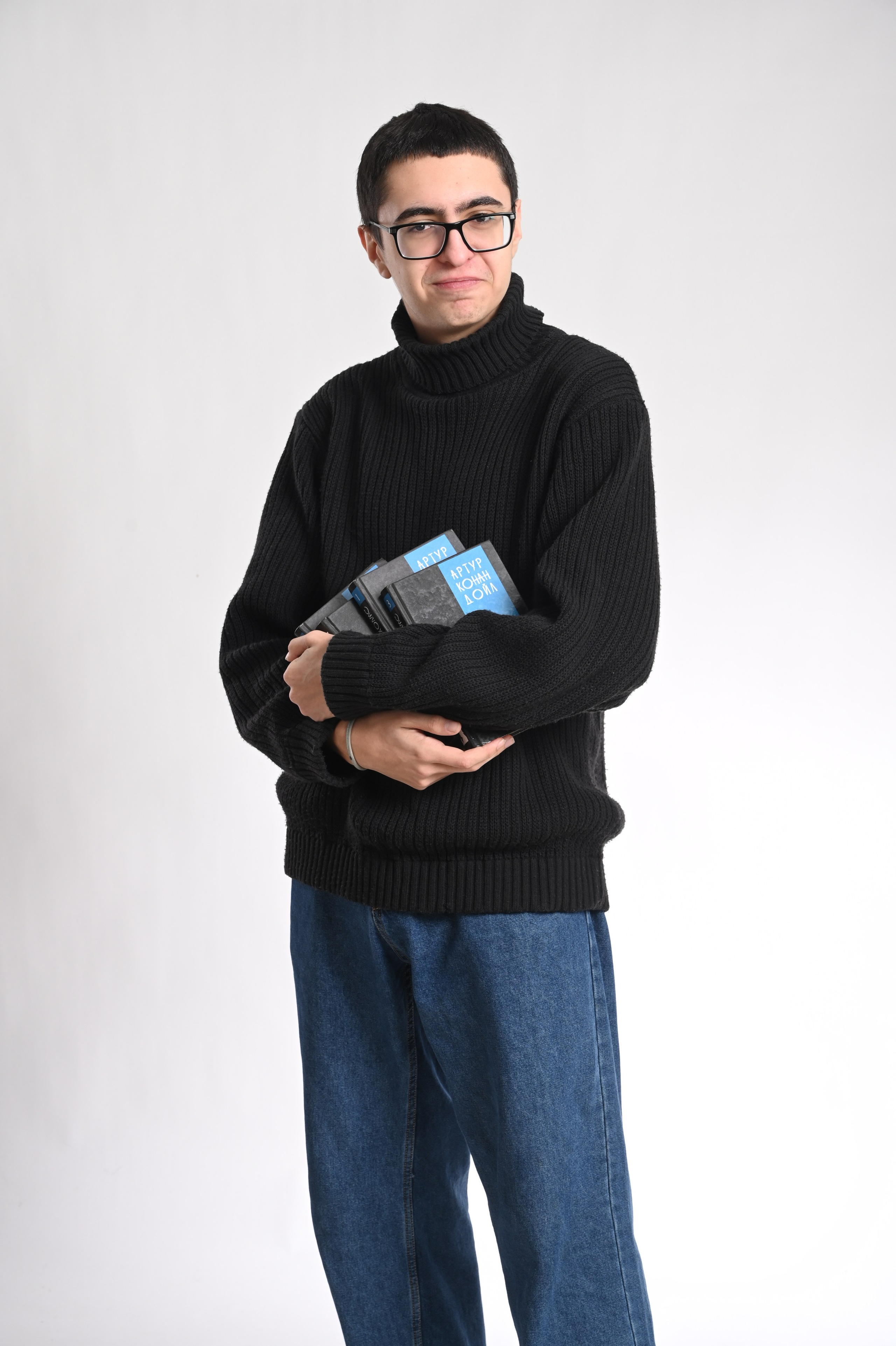 Фотоальбомы, фотокниги, альбомы для учеников старших и выпускных классов в школах в городе Вологда