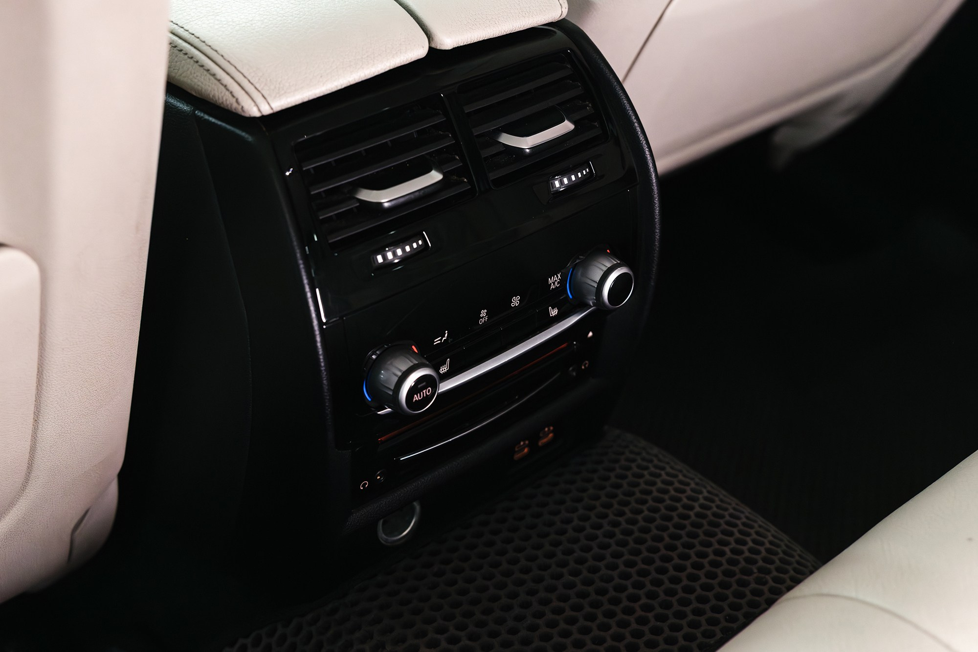 BMW 5 серия 2.0 AT, 2019, 220 000 км. Автосалон «Х-Авто»