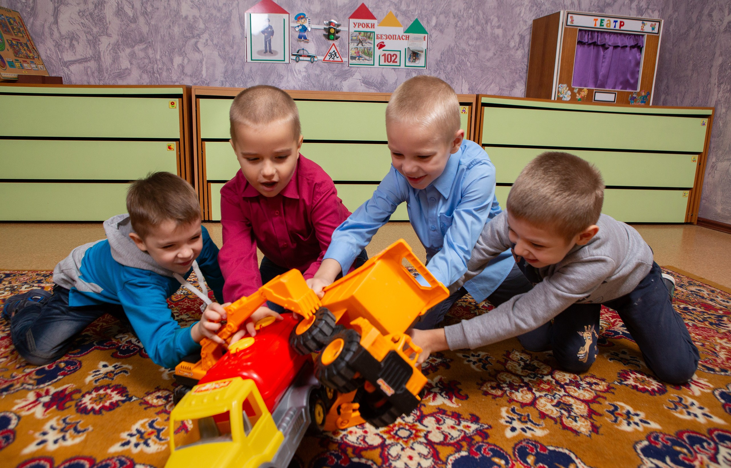 Детский садик. Выпускные альбомы Берёза и Брестская область