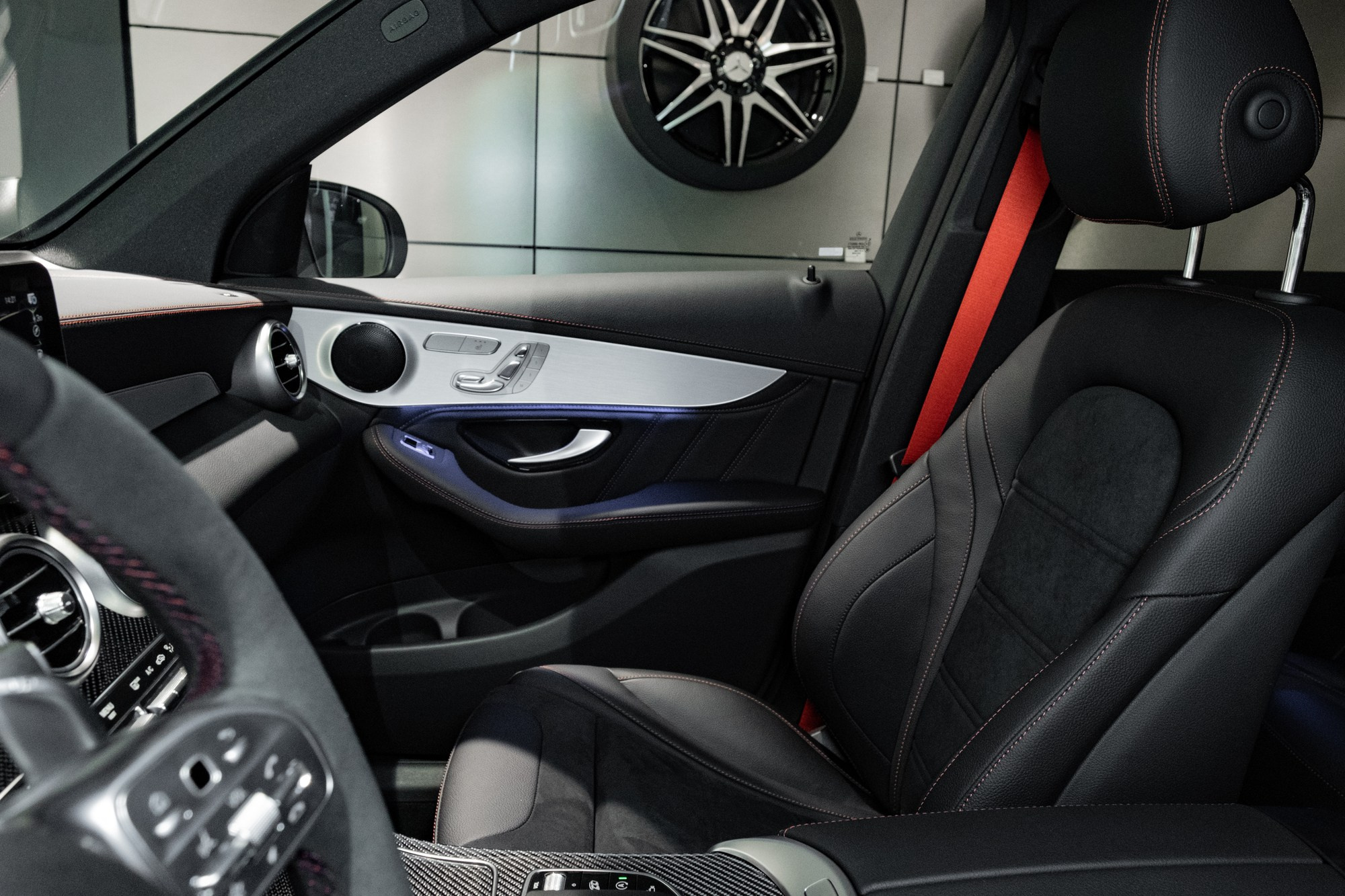 Рекламная съемка автомобилей. Автоспортивный бренд фотограф в Москве — Виктория Логинова