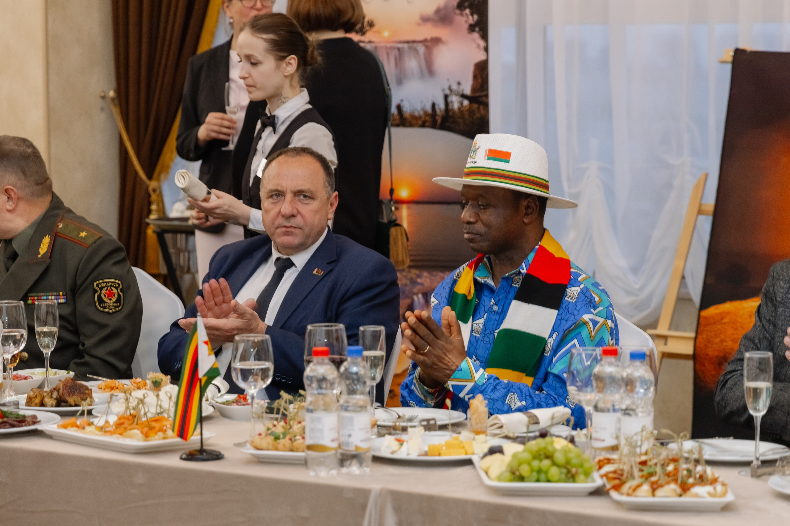 Фотосъемка делегации Посольства Зимбабве в Минске. Свадебный фотограф в Минске/Беларуси Сергей Спиридонов