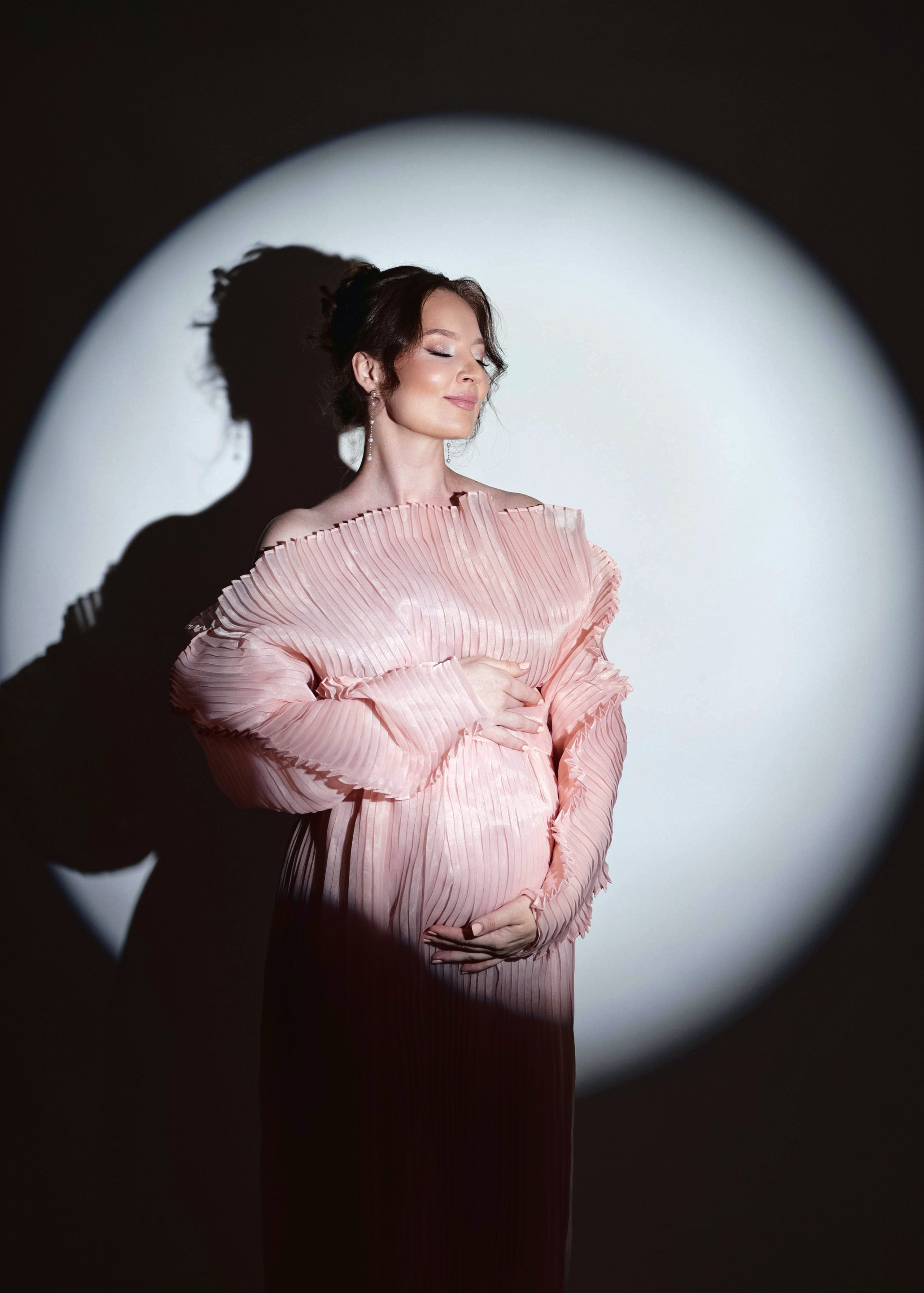 Pregnant. Halifax Photographer — Kristina Konstantinidi
