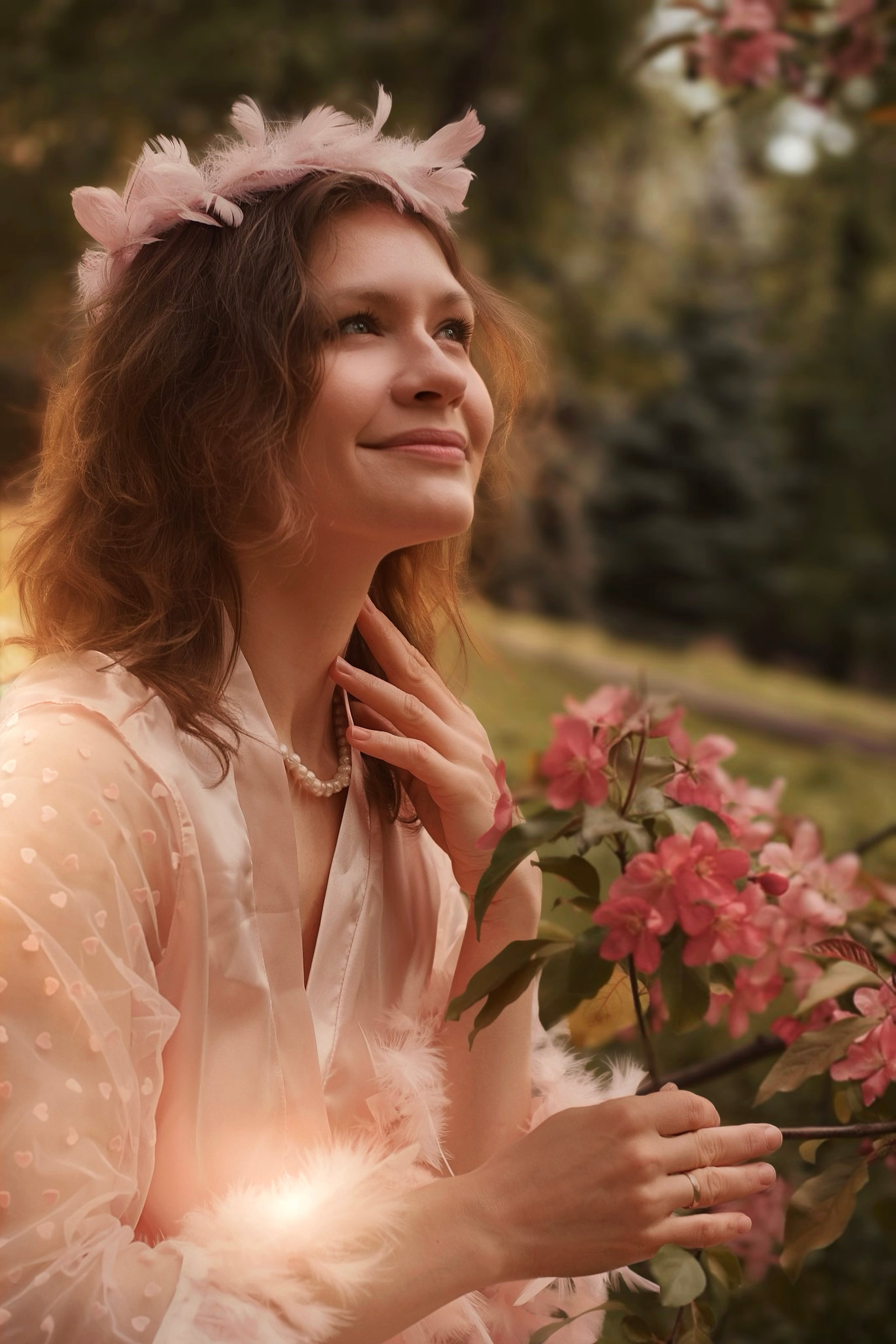 Анастасия фотосессия в Екатерининском парке во время цветения яблонь. Ваш личный фотограф в Москве Мила