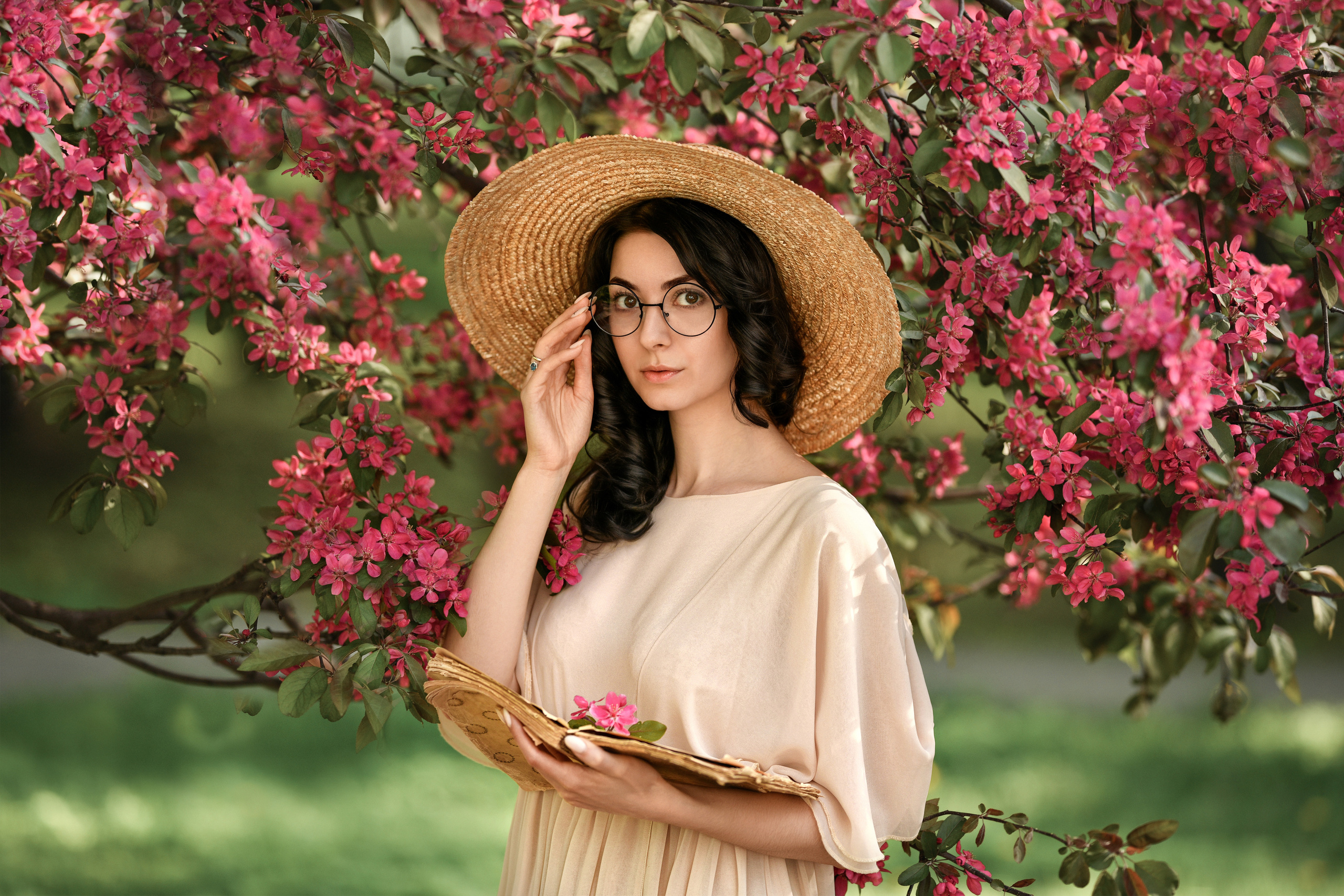 Женский портрет. Портфолио