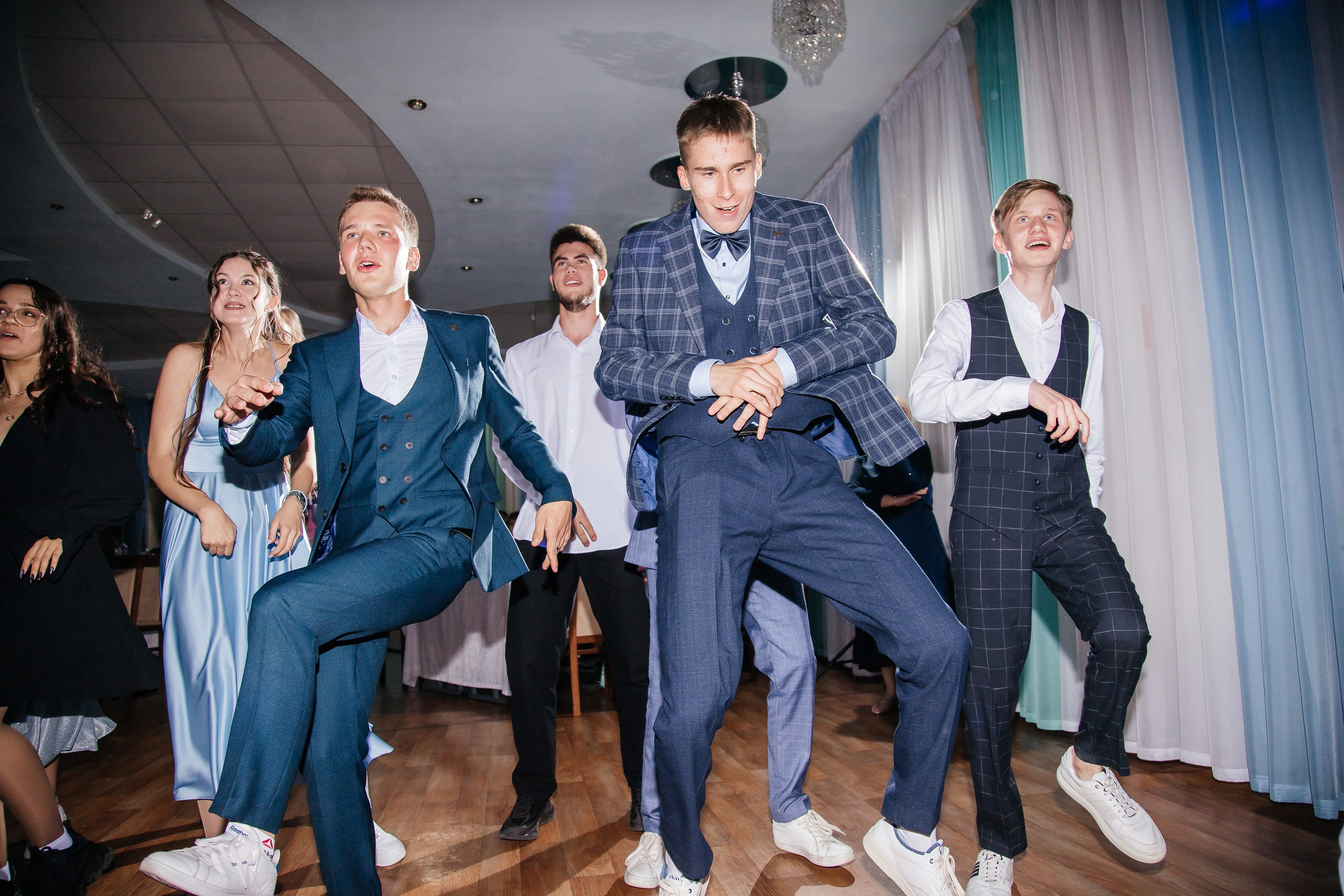 Выпускной. Креативный и женский Фотограф Омске Наталья Лебедева