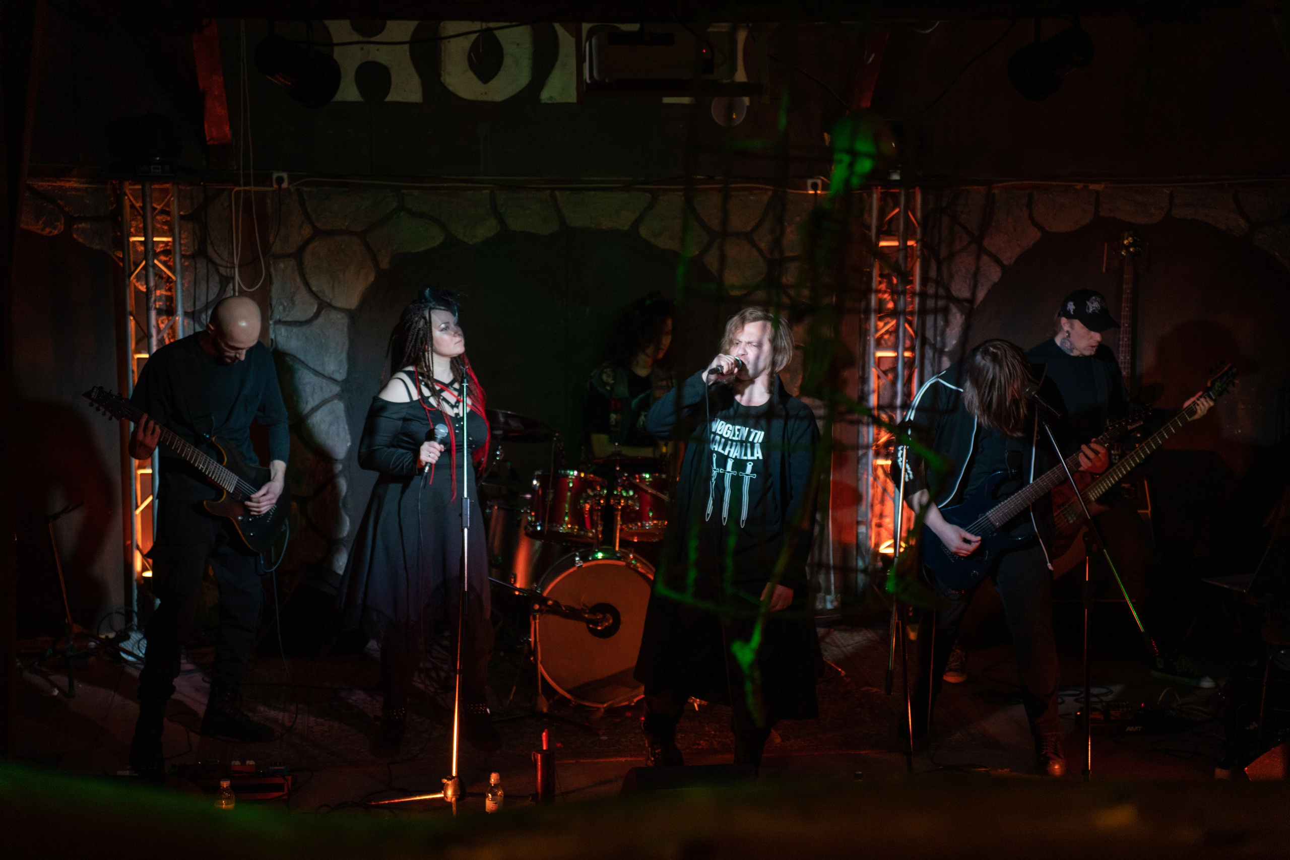 Ночь На Земле|Нора, Псков. Концертный и репортажный фотограф в Санкт-Петербурге Слава Пахомов