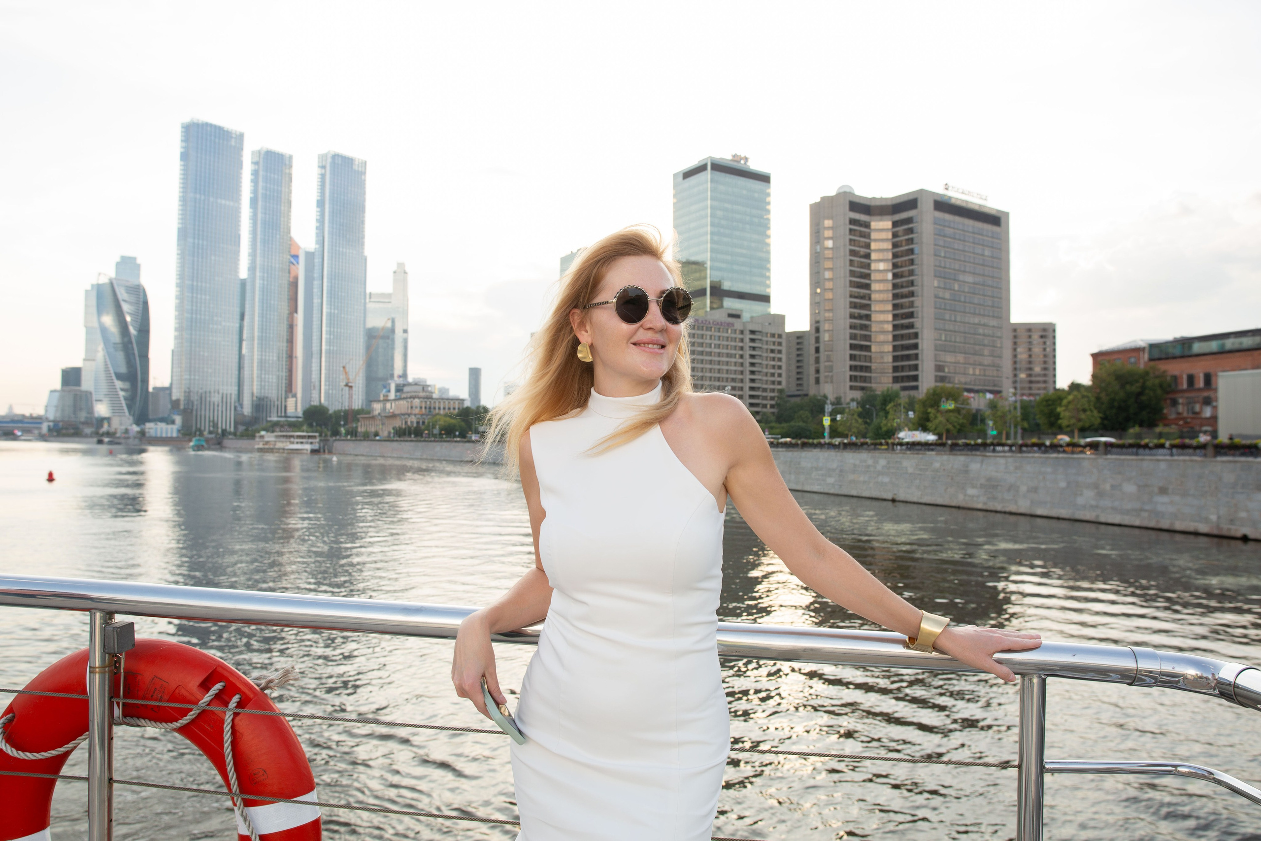 Dubai Vibes Intourist Cruise Party. Семейный и детский фотограф Анна Петракова