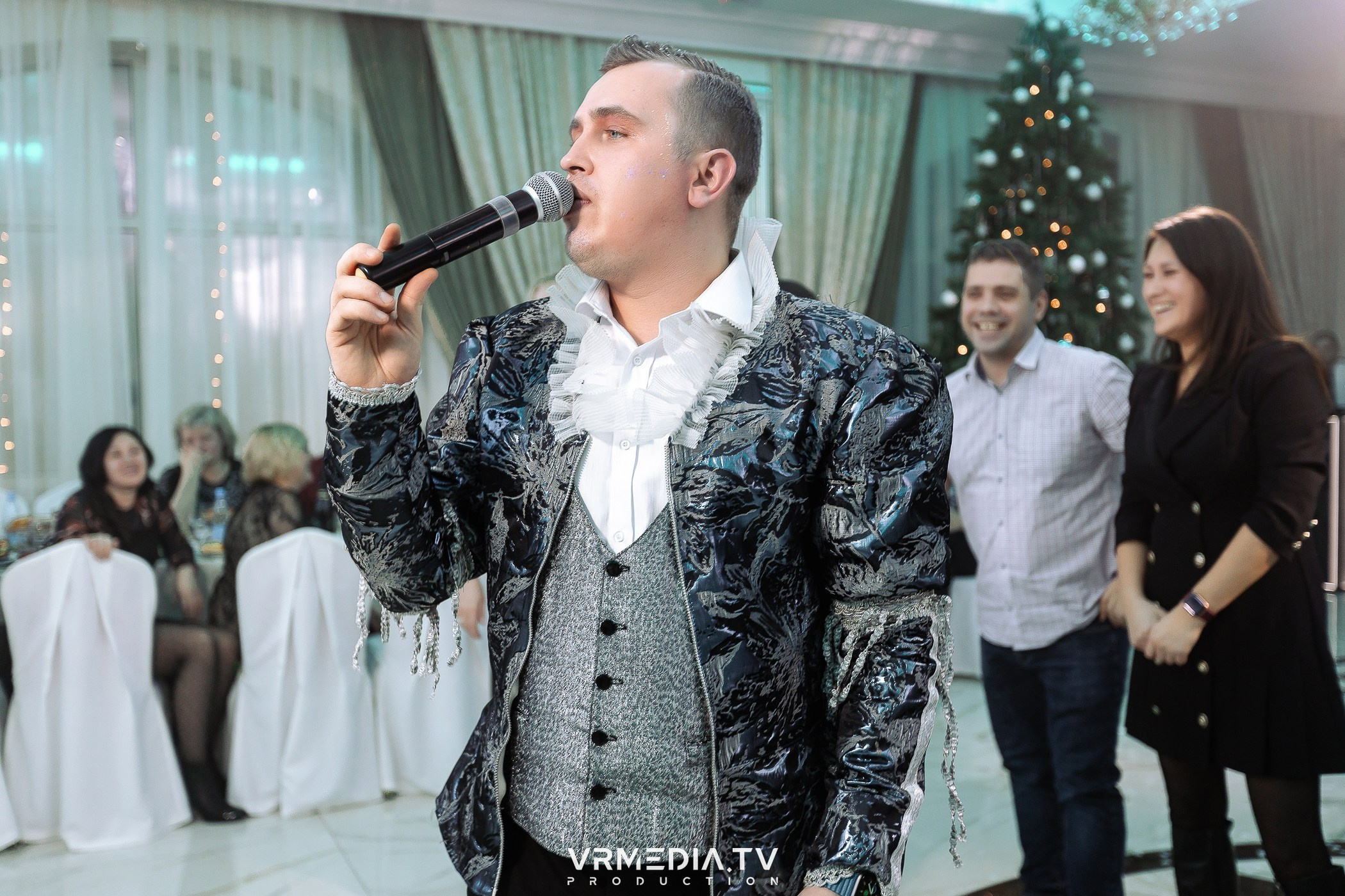 Новогодний вечер в ресторане «Лазурный Берег»