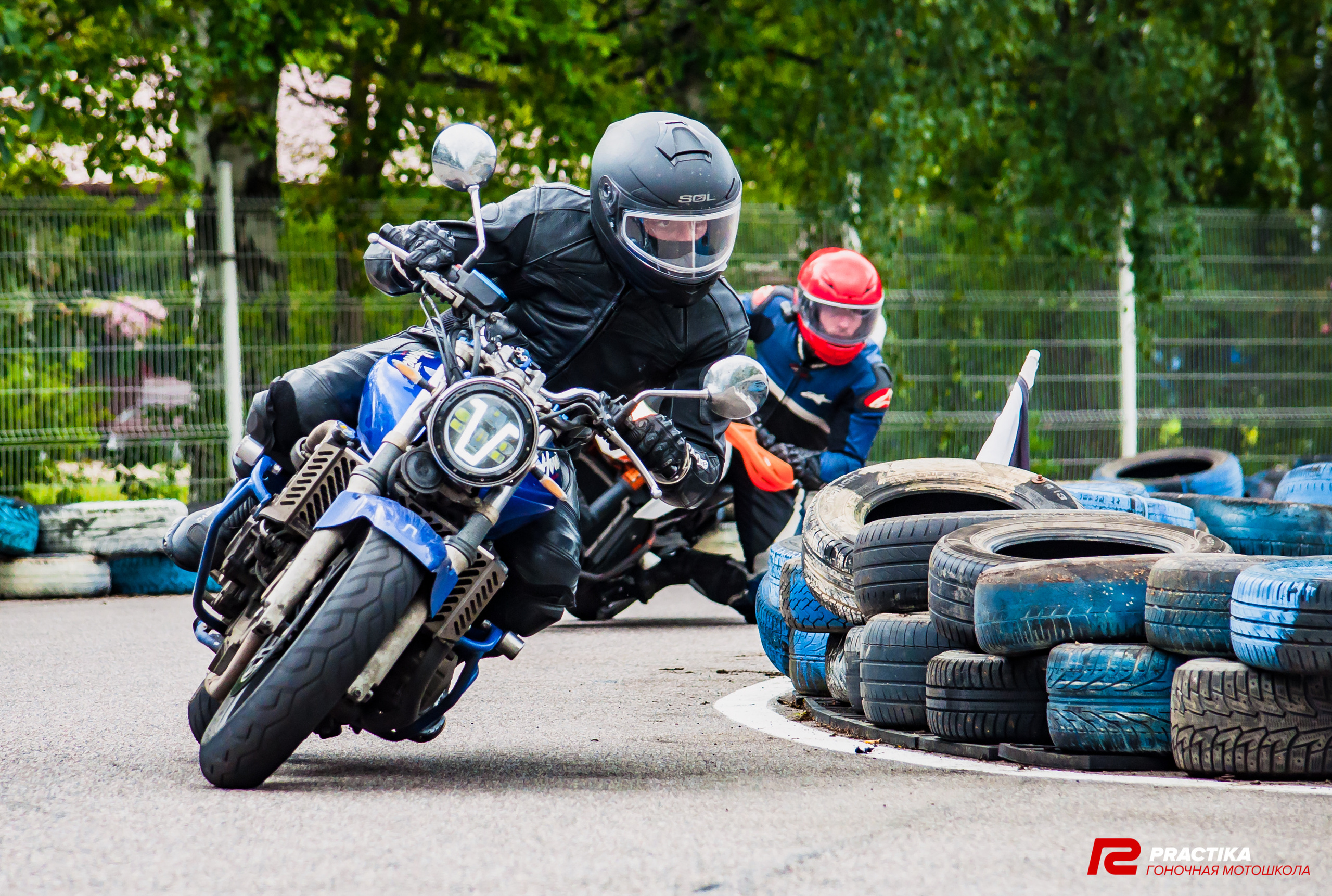 Соревнования гоночной мотошколы PRACTIKA. Мотофотограф в Санкт-Петербурге Мария Скурская