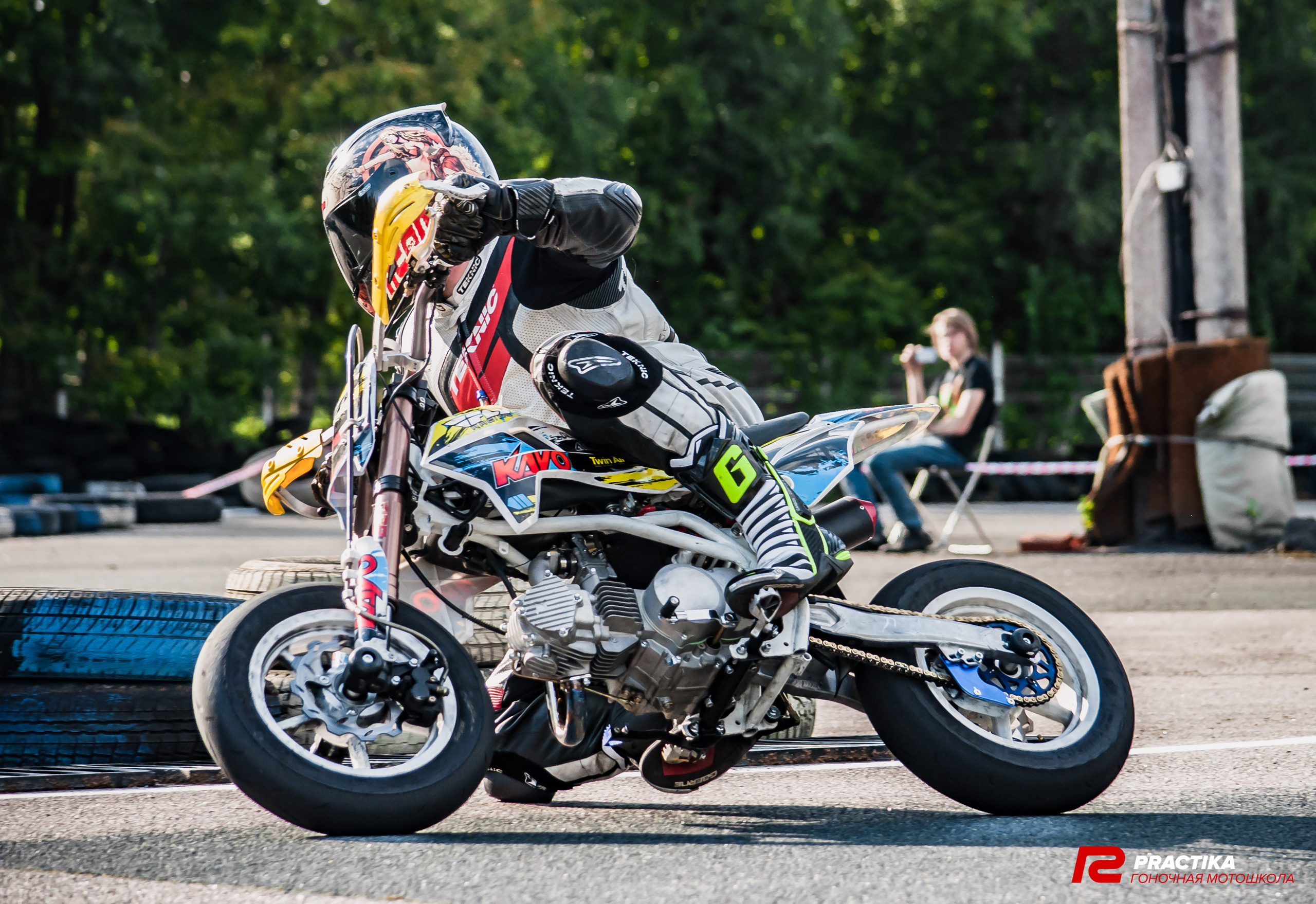 Соревнования гоночной мотошколы PRACTIKA. Мотофотограф в Санкт-Петербурге Мария Скурская