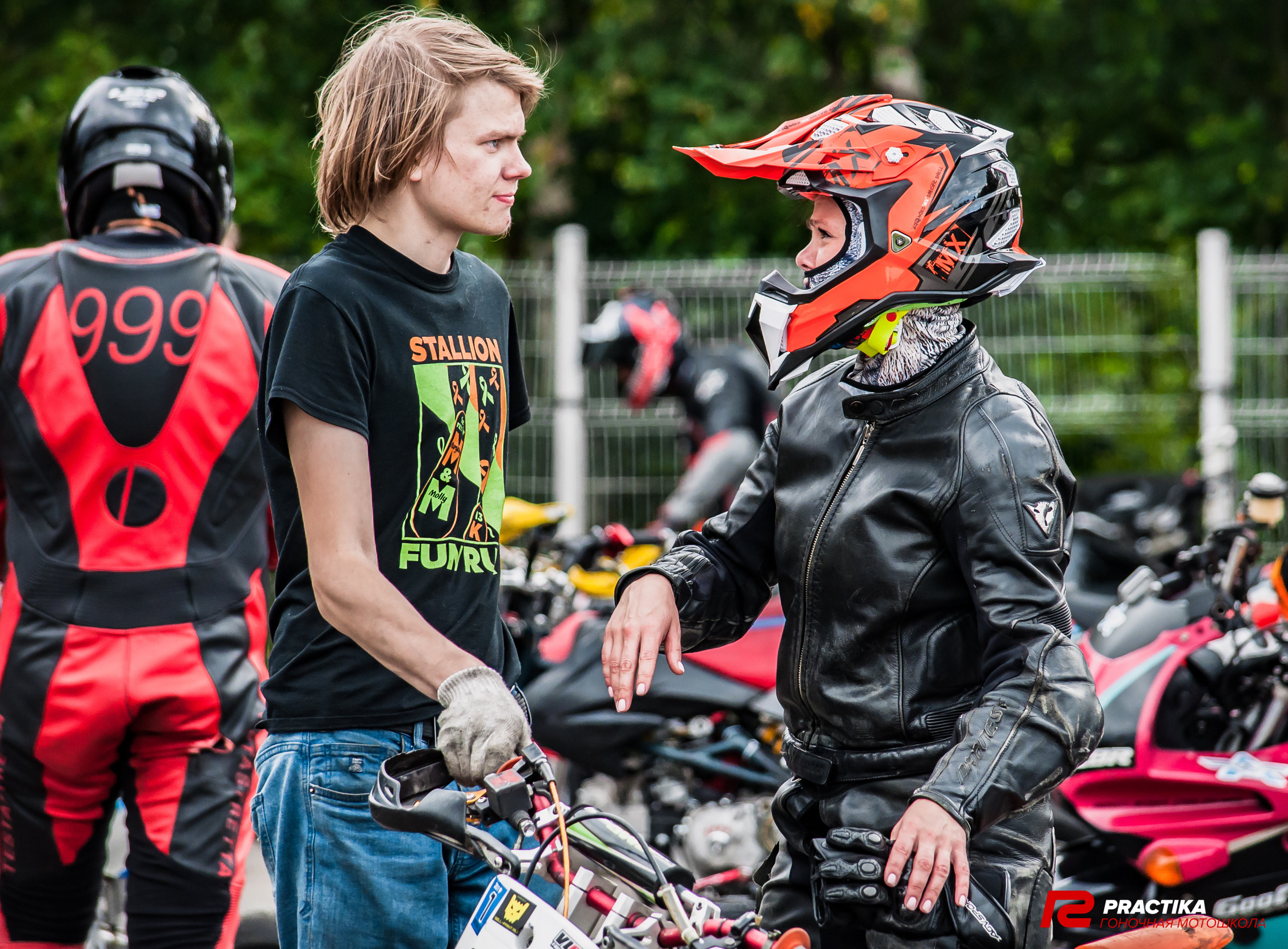 Соревнования гоночной мотошколы PRACTIKA. Мотофотограф в Санкт-Петербурге Мария Скурская