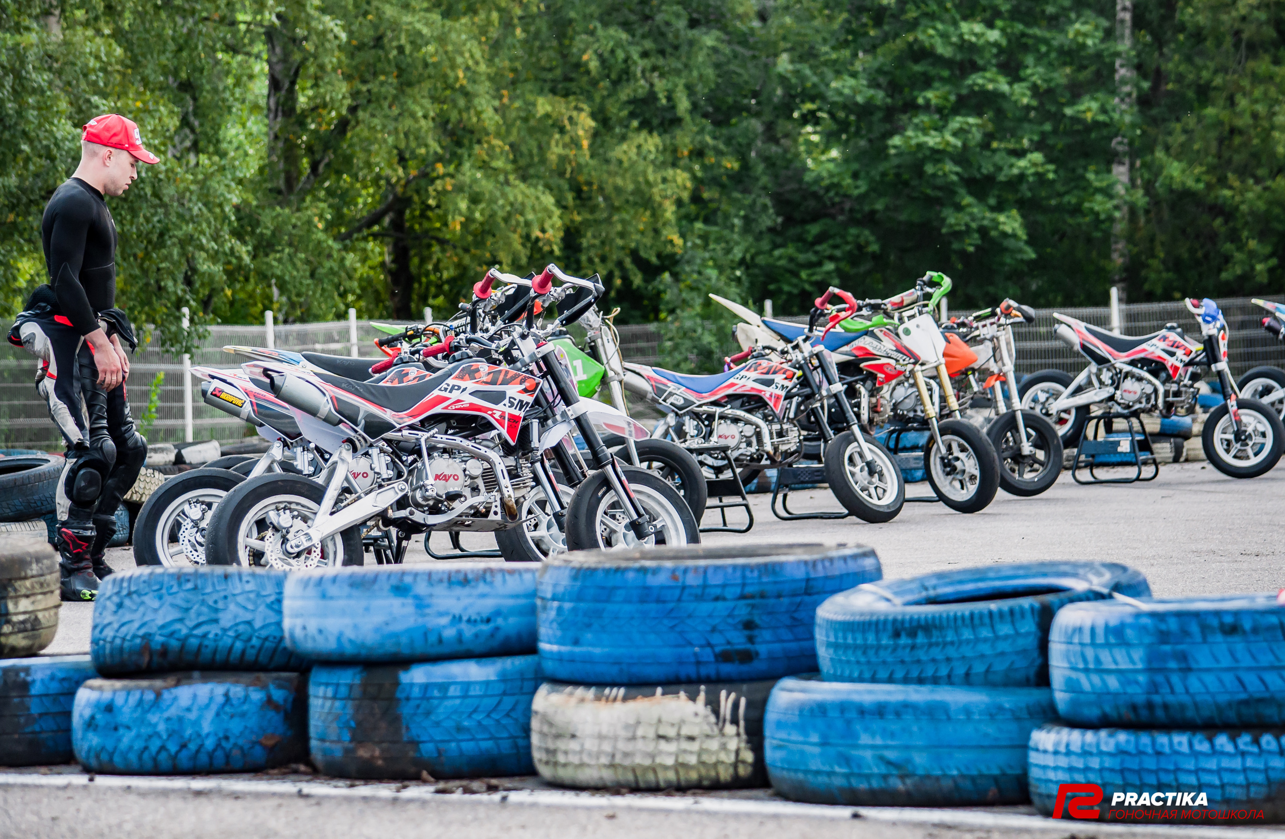 Соревнования гоночной мотошколы PRACTIKA. Мотофотограф в Санкт-Петербурге Мария Скурская