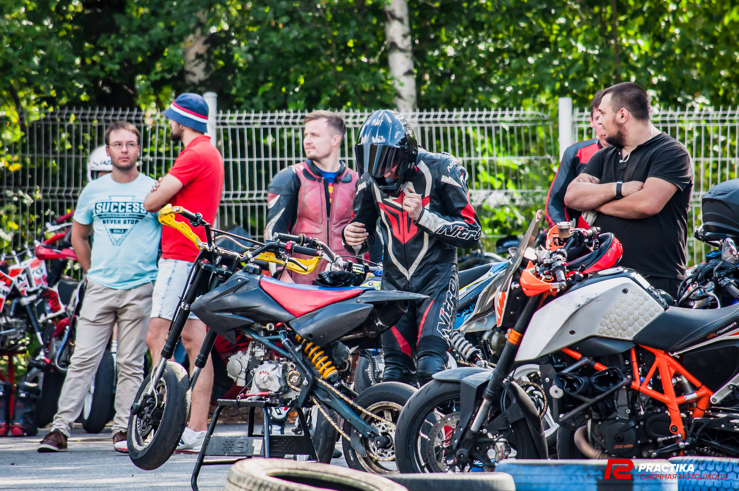 Соревнования гоночной мотошколы PRACTIKA. Мотофотограф в Санкт-Петербурге Мария Скурская