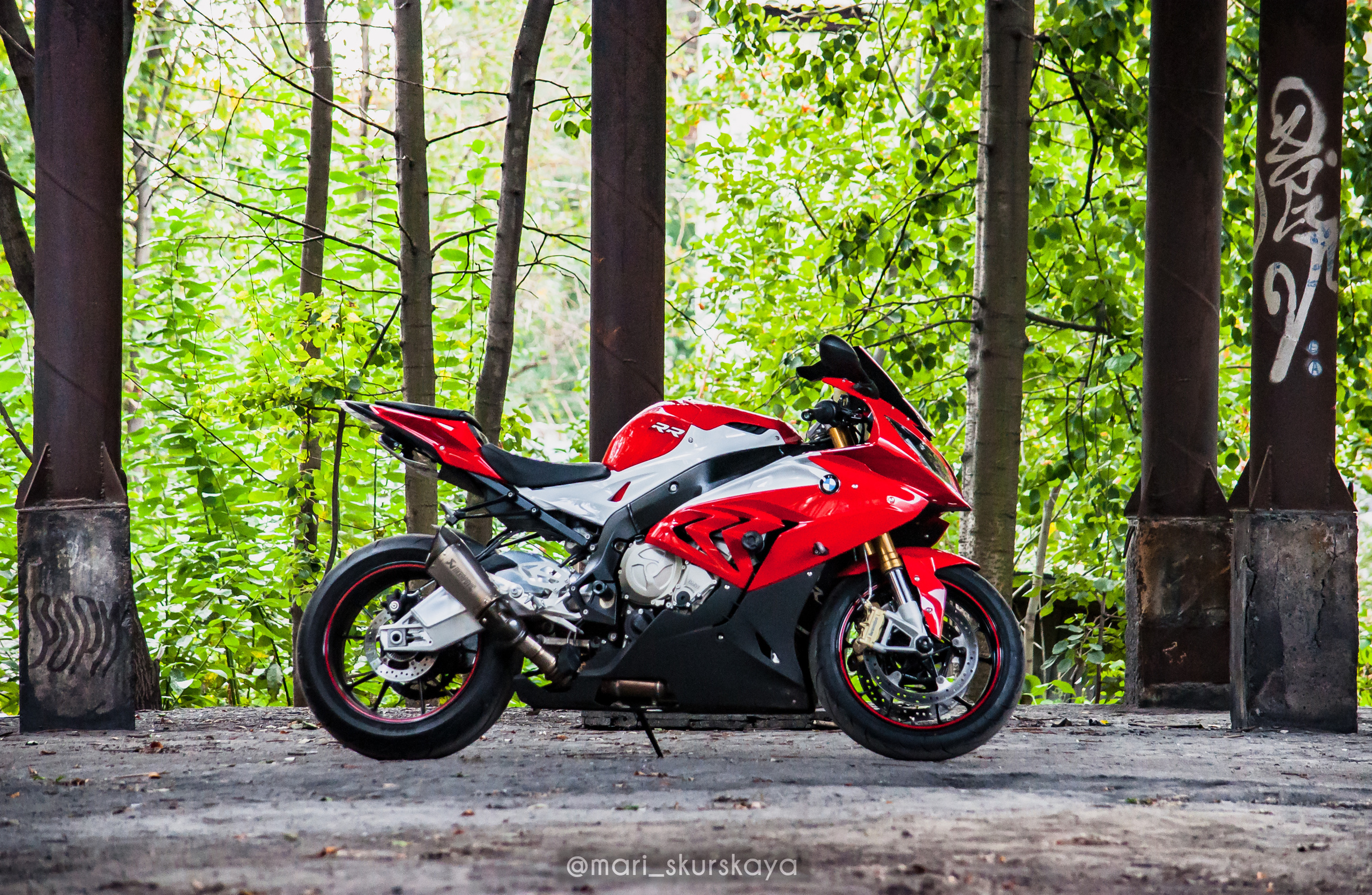 Кира и Кирилл — BMW S1000RR. Мотофотограф в Санкт-Петербурге Мария Скурская