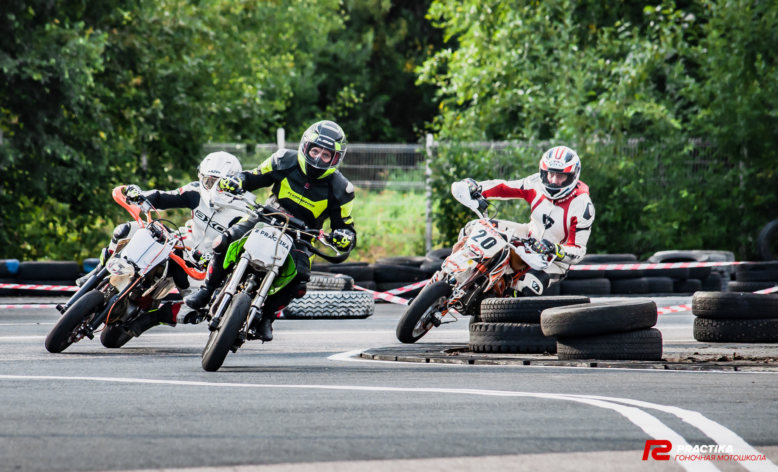 Соревнования гоночной мотошколы PRACTIKA. Мотофотограф в Санкт-Петербурге Мария Скурская