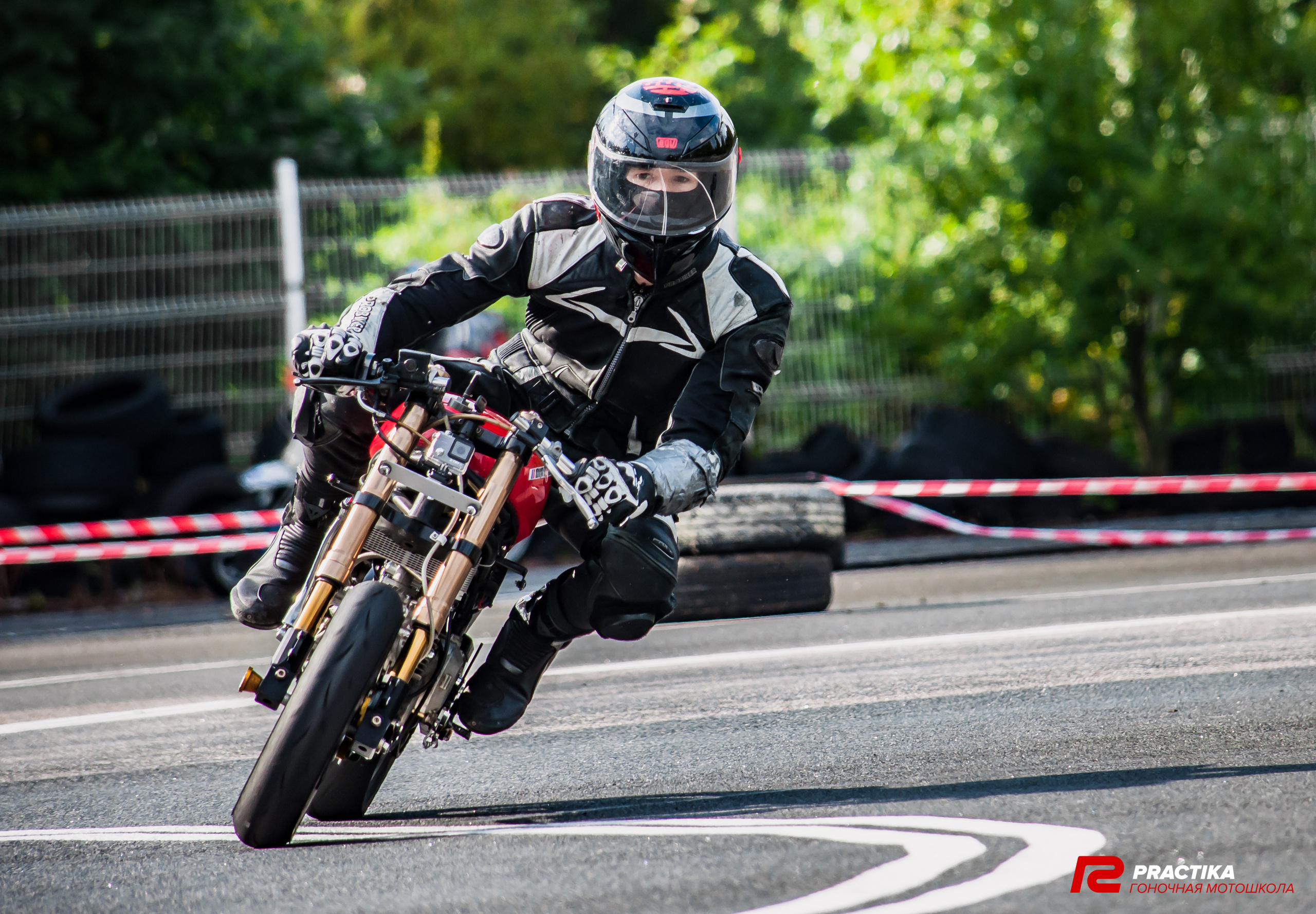 Соревнования гоночной мотошколы PRACTIKA. Мотофотограф в Санкт-Петербурге Мария Скурская