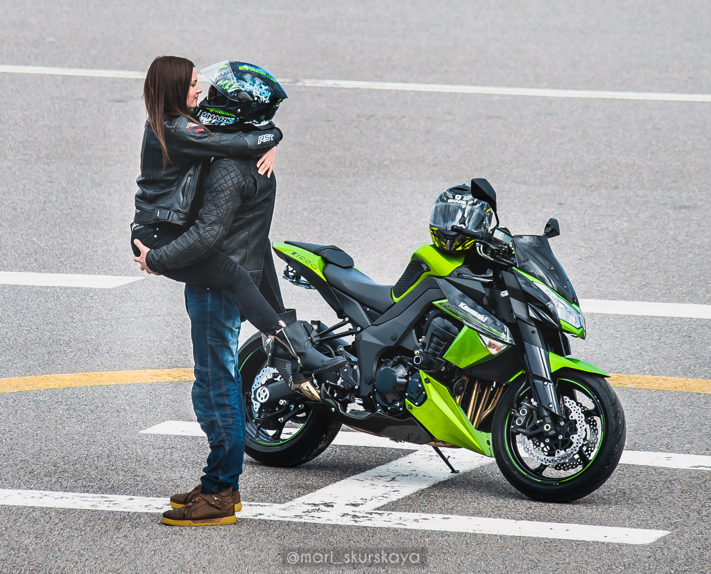 Кира и Кирилл — Kawasaki Z1000. Мотофотограф в Санкт-Петербурге Мария Скурская