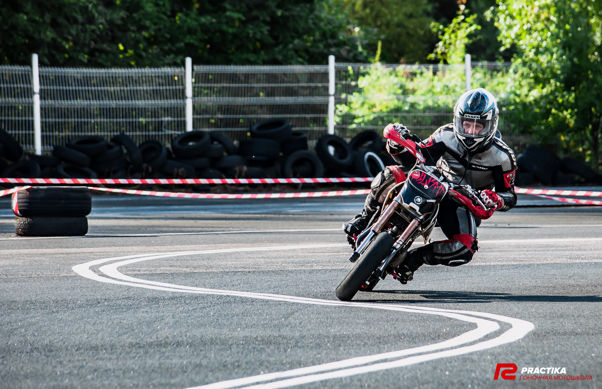 Соревнования гоночной мотошколы PRACTIKA. Мотофотограф в Санкт-Петербурге Мария Скурская