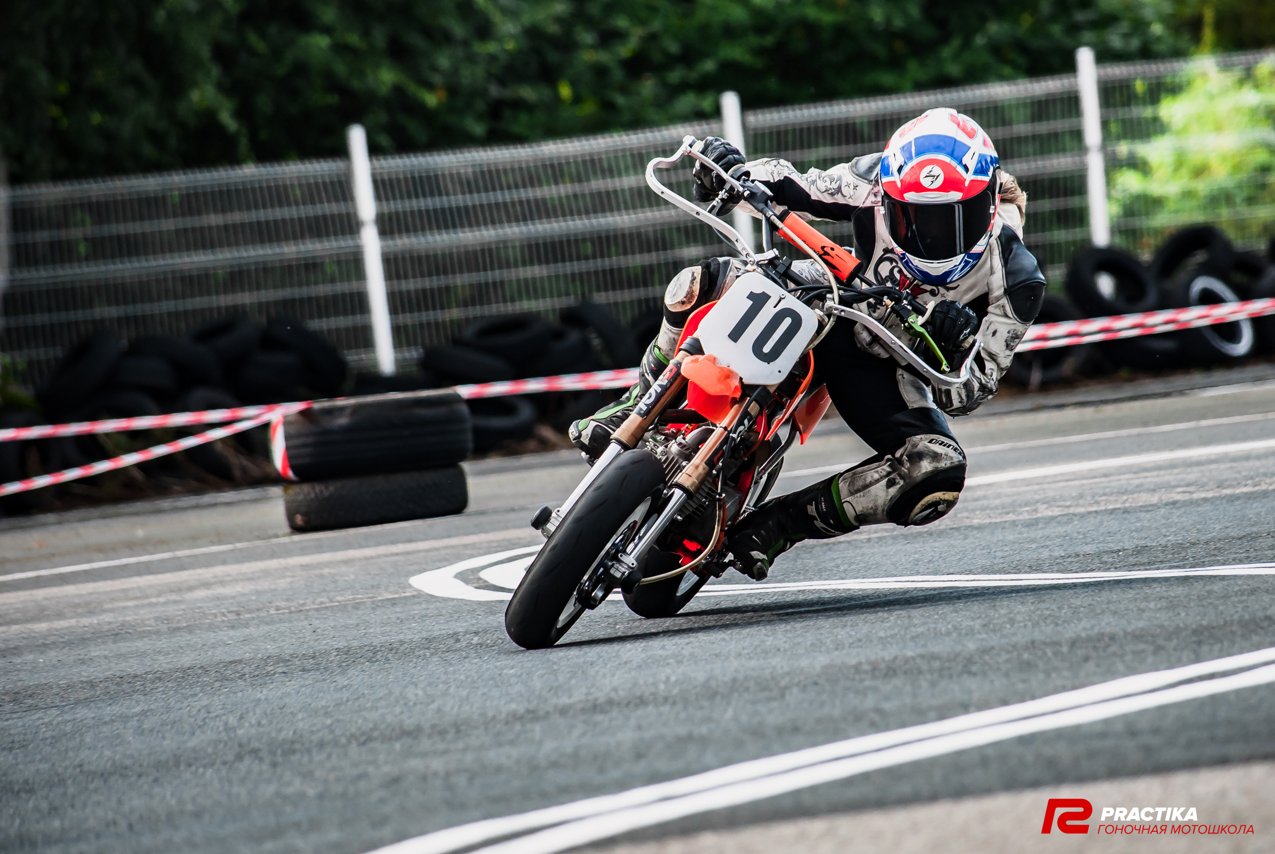 Соревнования гоночной мотошколы PRACTIKA. Мотофотограф в Санкт-Петербурге Мария Скурская