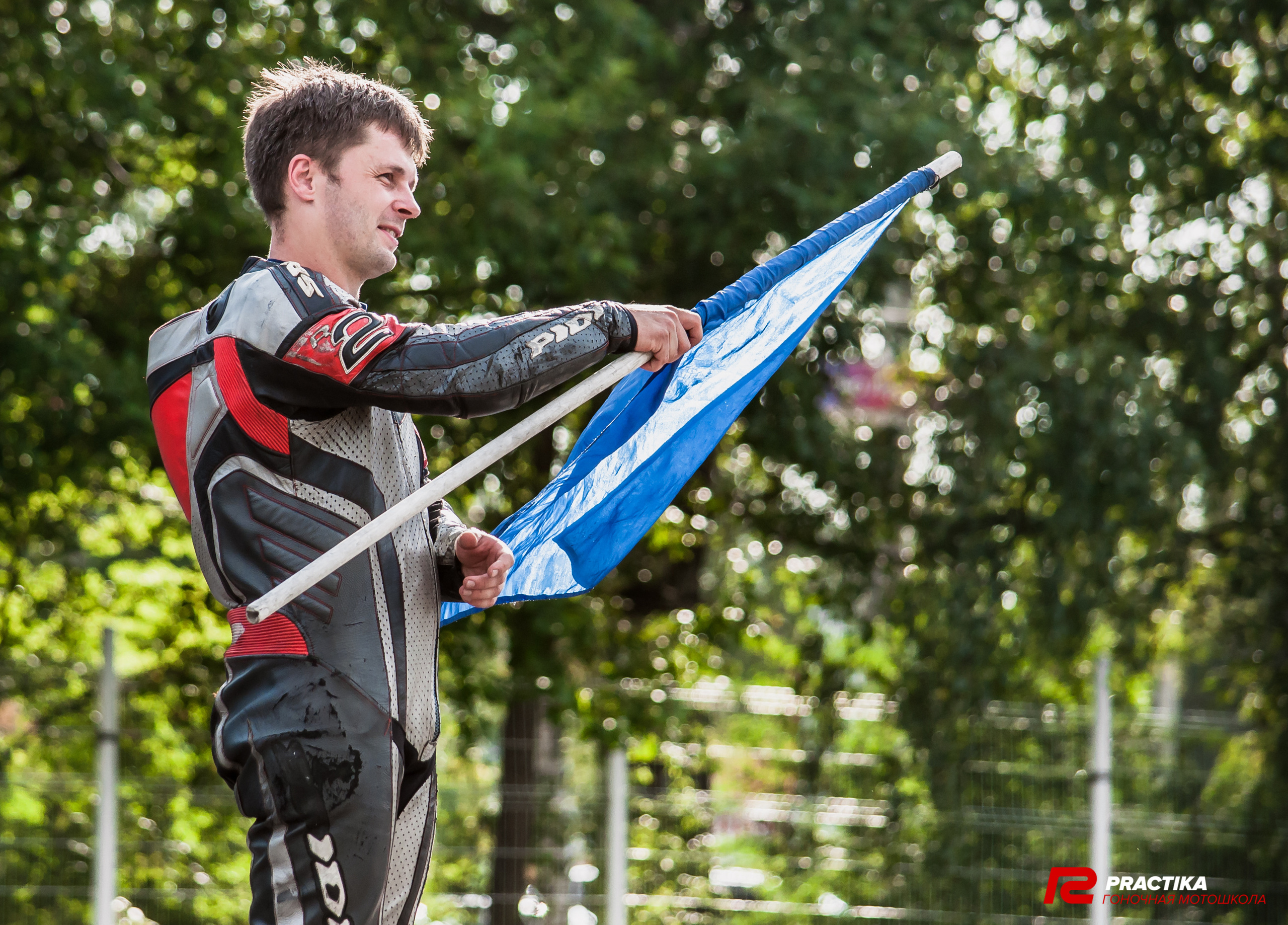 Соревнования гоночной мотошколы PRACTIKA. Мотофотограф в Санкт-Петербурге Мария Скурская