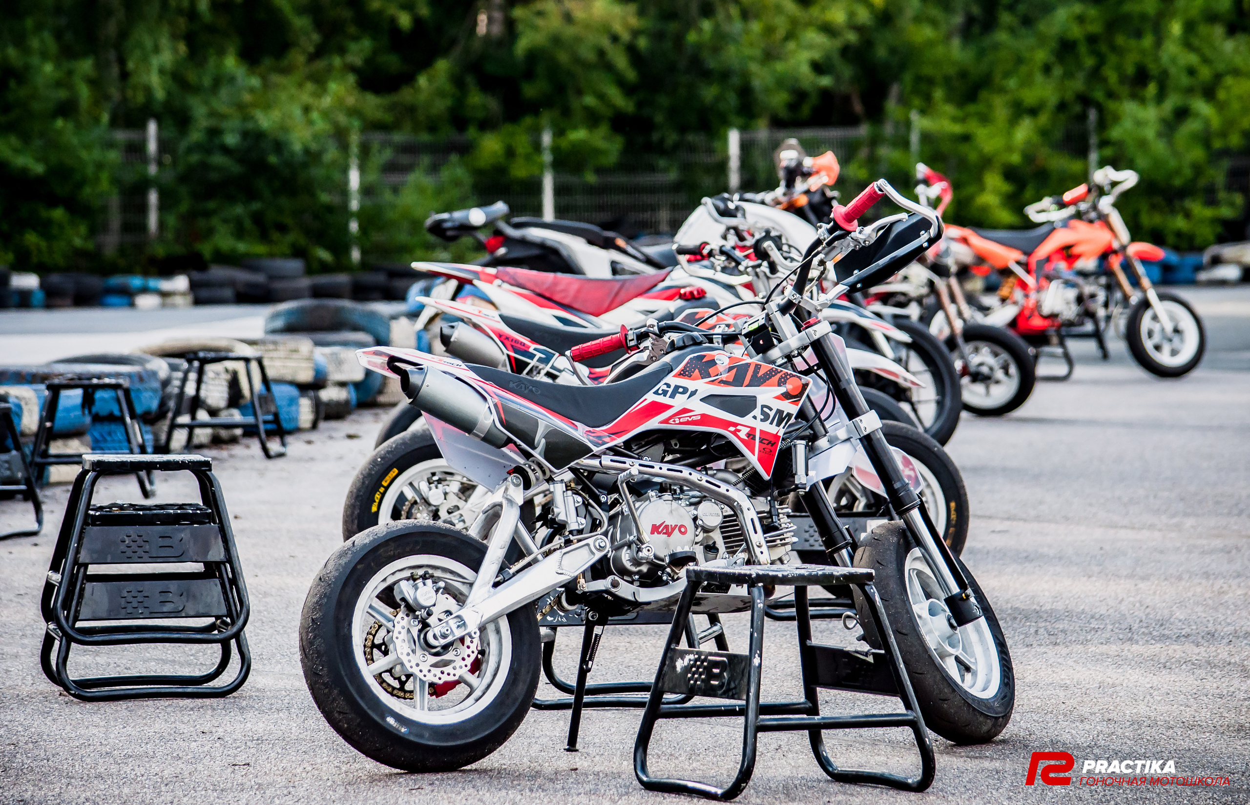 Соревнования гоночной мотошколы PRACTIKA. Мотофотограф в Санкт-Петербурге Мария Скурская