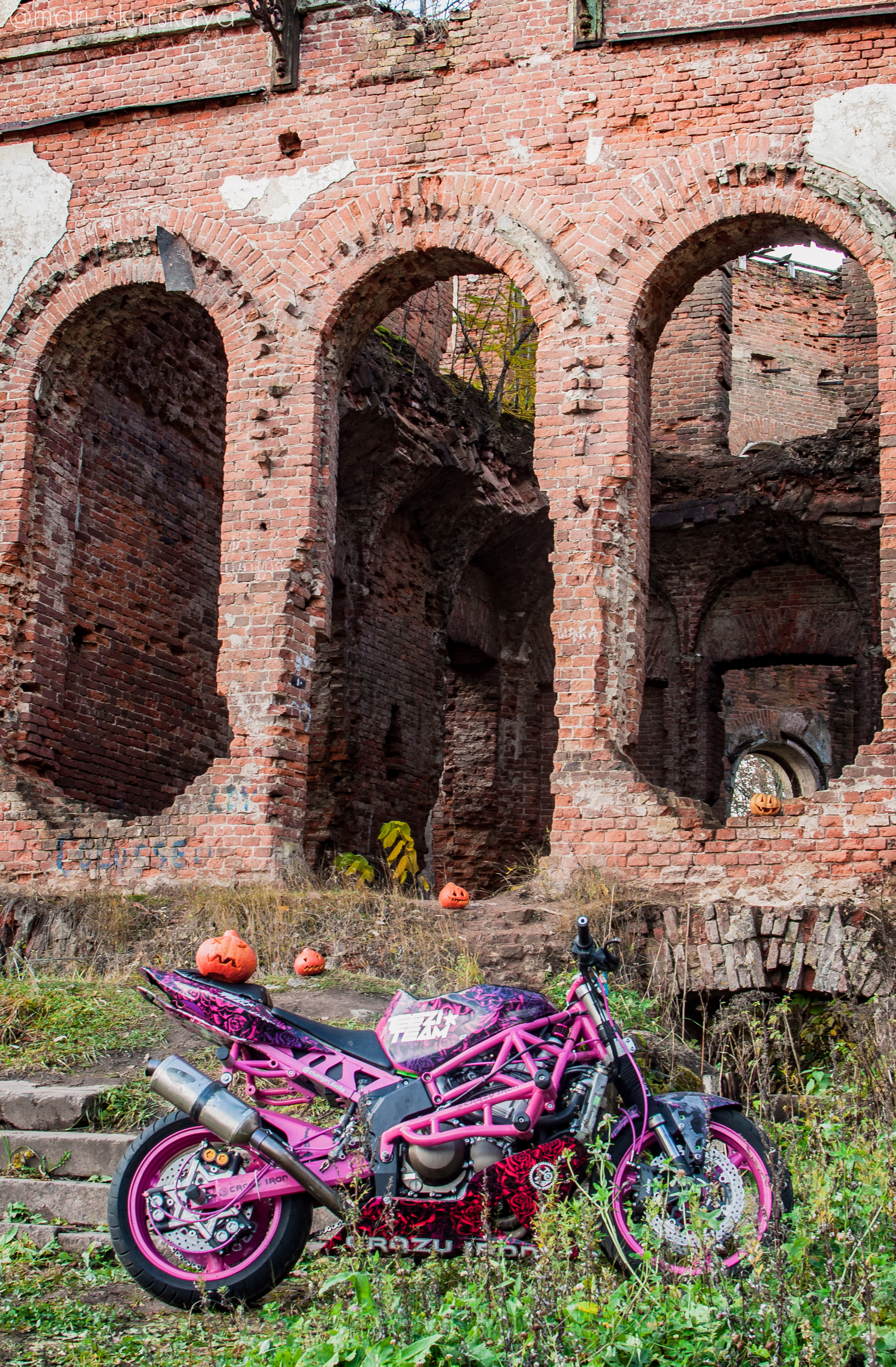 Даша — Хэллоуин — Kawasaki ZX6R. Мотофотограф в Санкт-Петербурге Мария Скурская