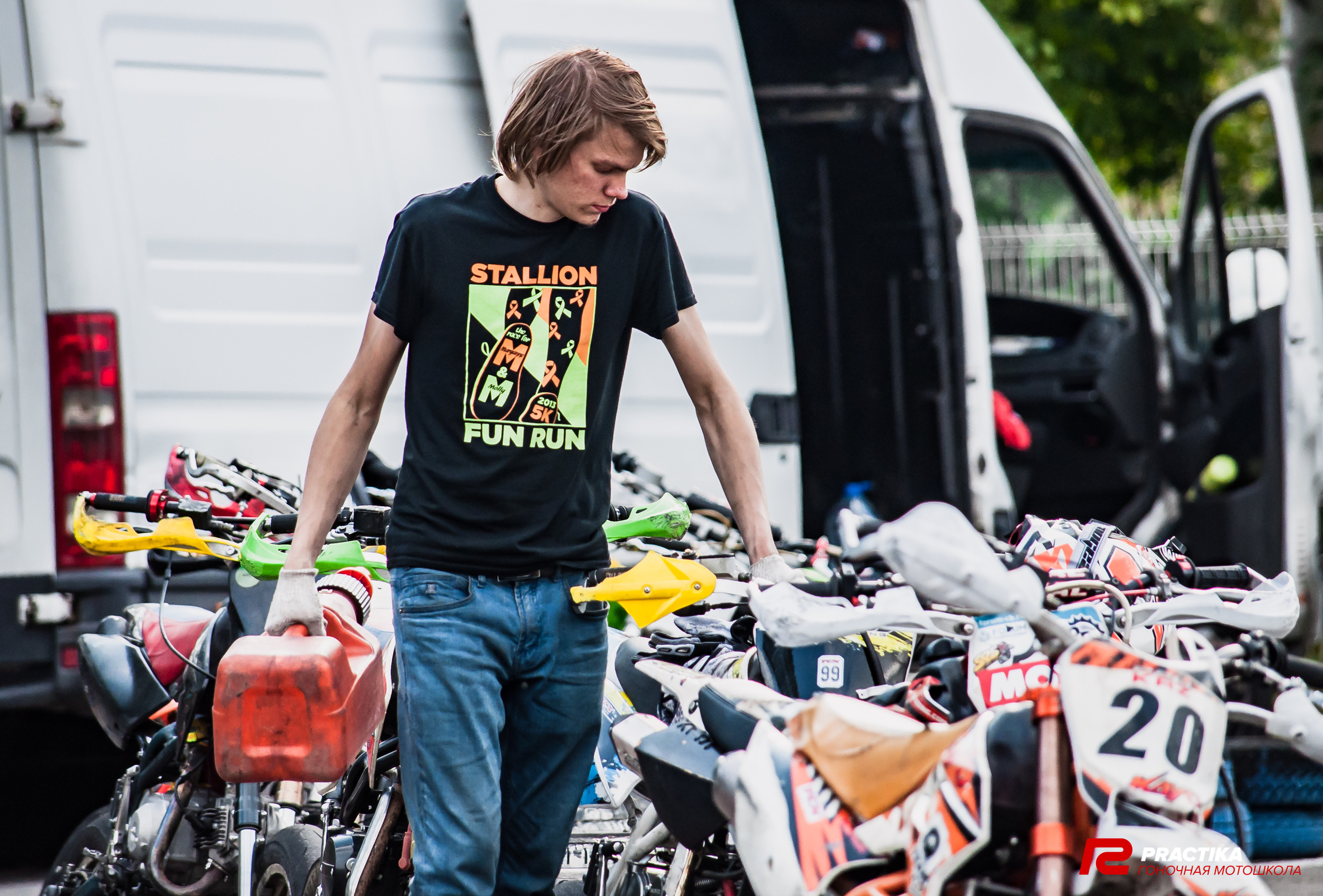 Соревнования гоночной мотошколы PRACTIKA. Мотофотограф в Санкт-Петербурге Мария Скурская