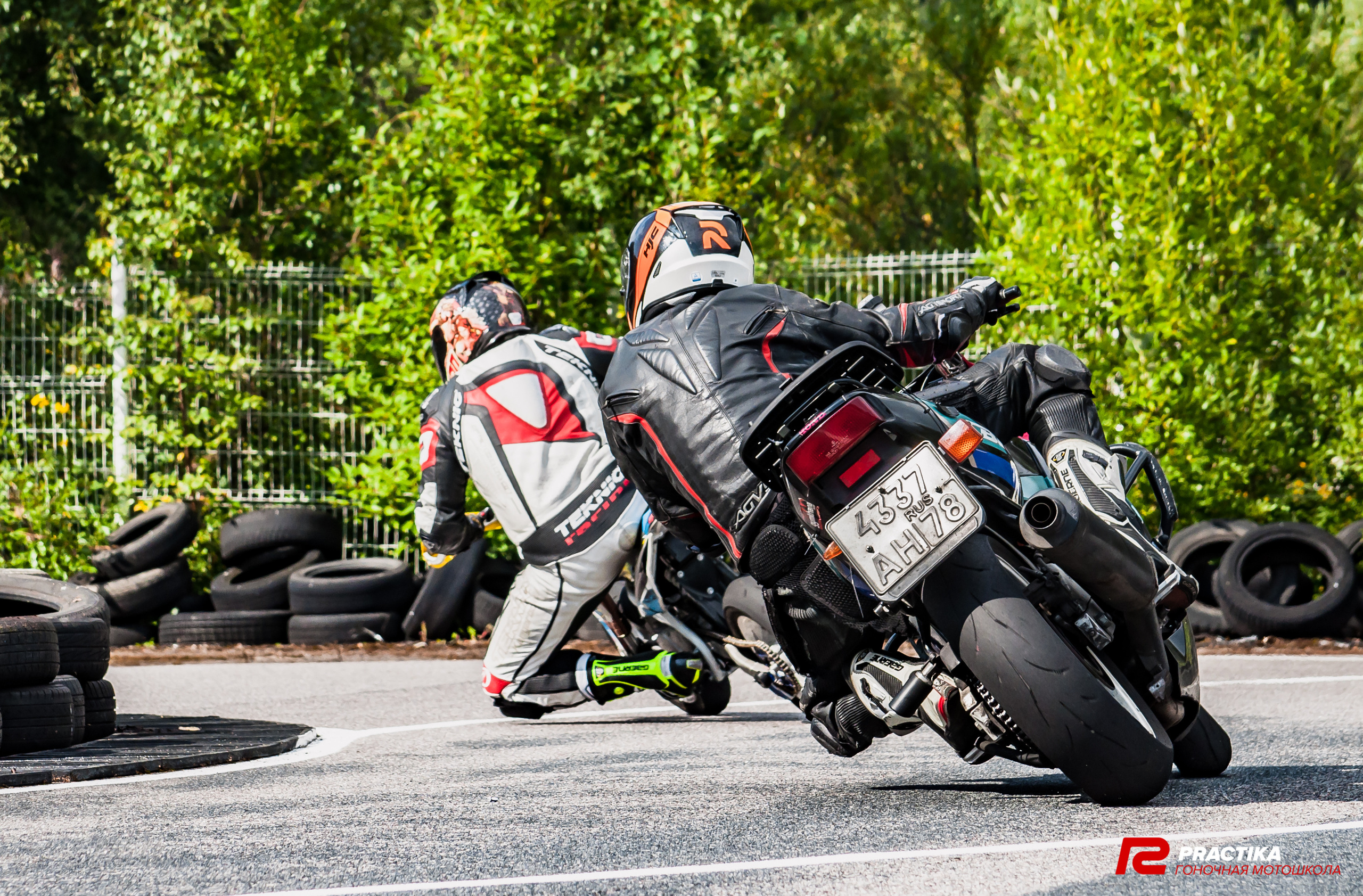 Соревнования гоночной мотошколы PRACTIKA. Мотофотограф в Санкт-Петербурге Мария Скурская