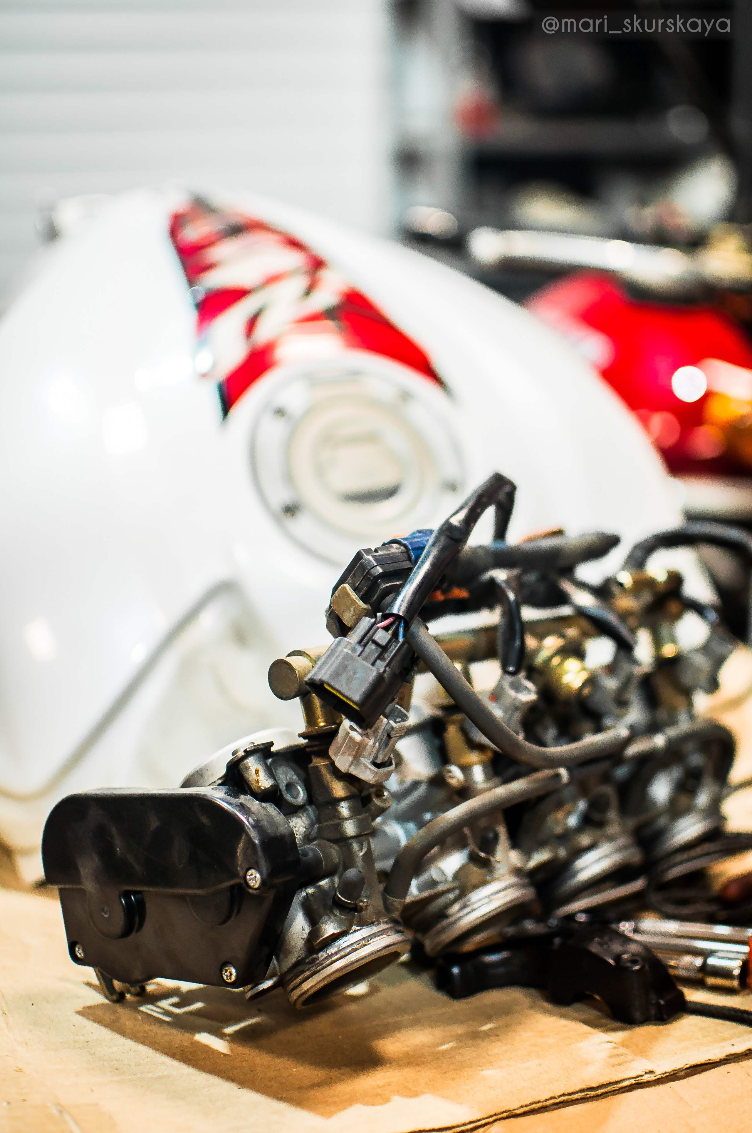 Мотосервис. Мотофотограф в Санкт-Петербурге Мария Скурская