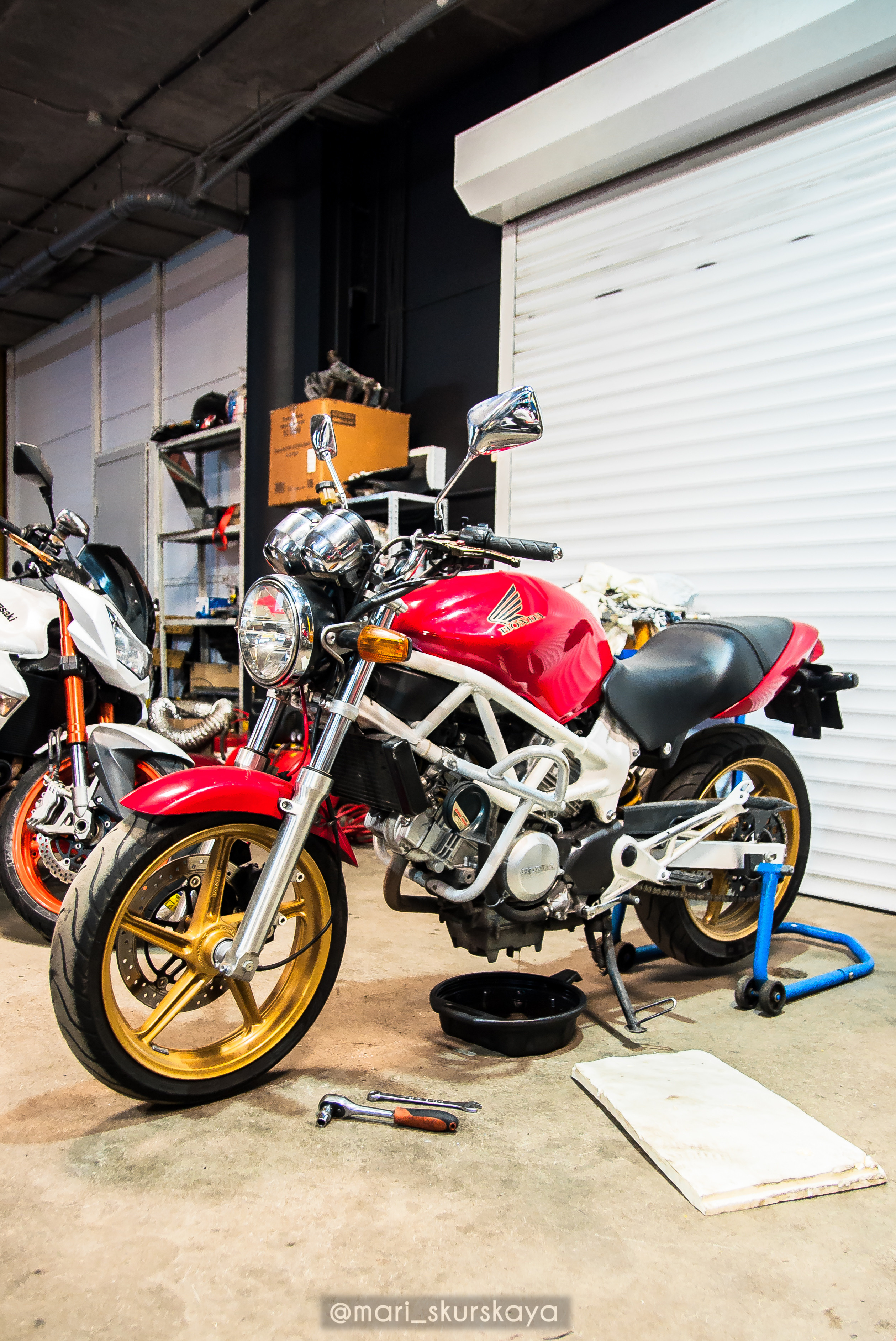 Мотосервис. Мотофотограф в Санкт-Петербурге Мария Скурская