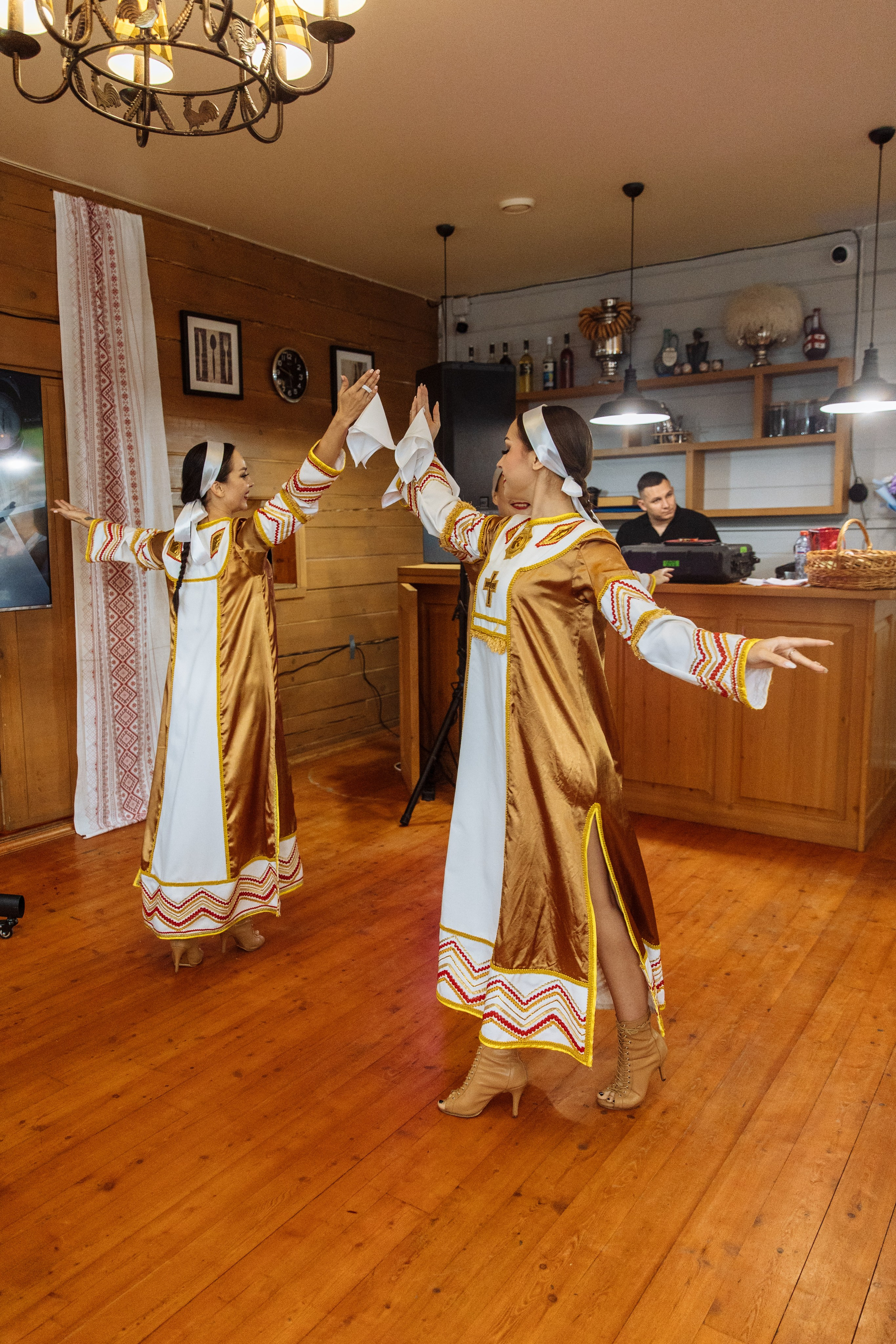 «Иван Васильевич меняет профессию» Юбилей. Свадебный и семейный фотограф в Улан-Удэ